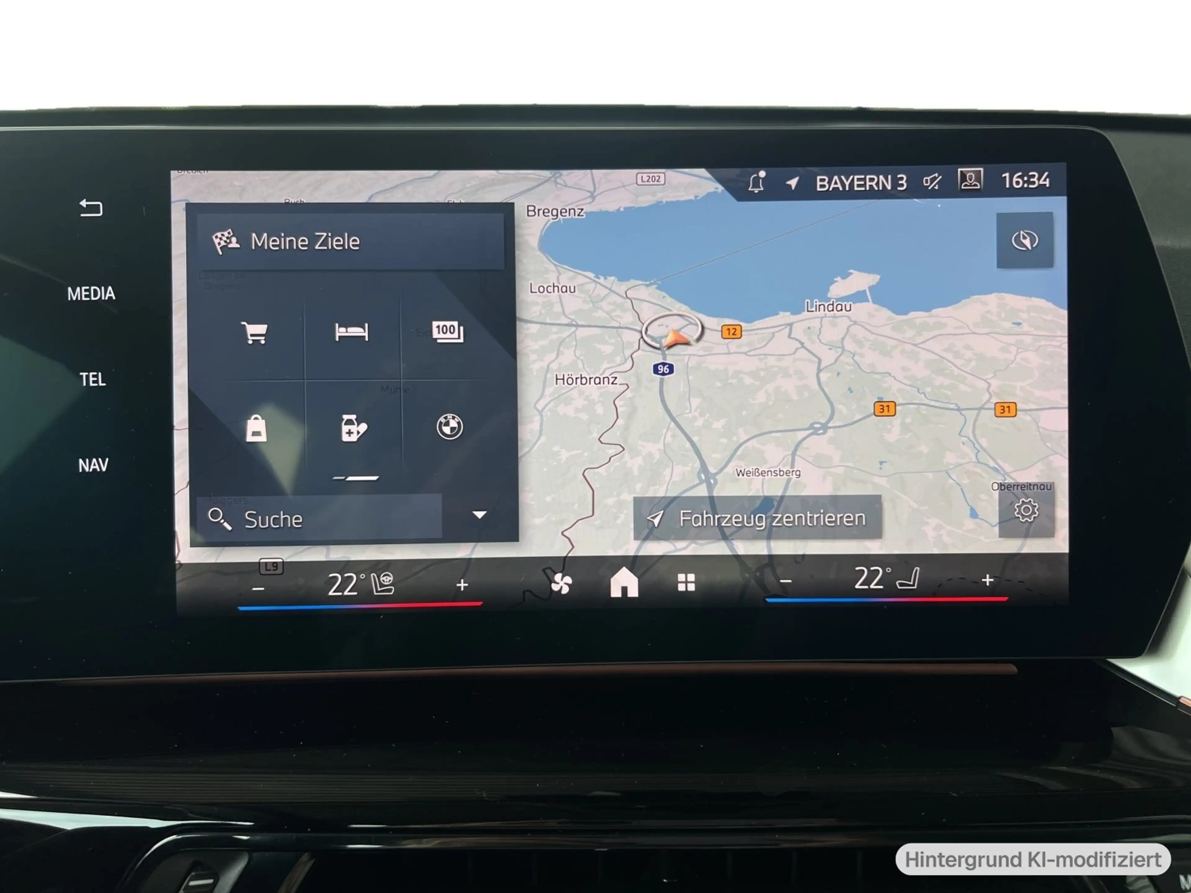 BMW X1 sDrive18i ACC AHK Komfortzg Sitzverst. Fond — photo 8