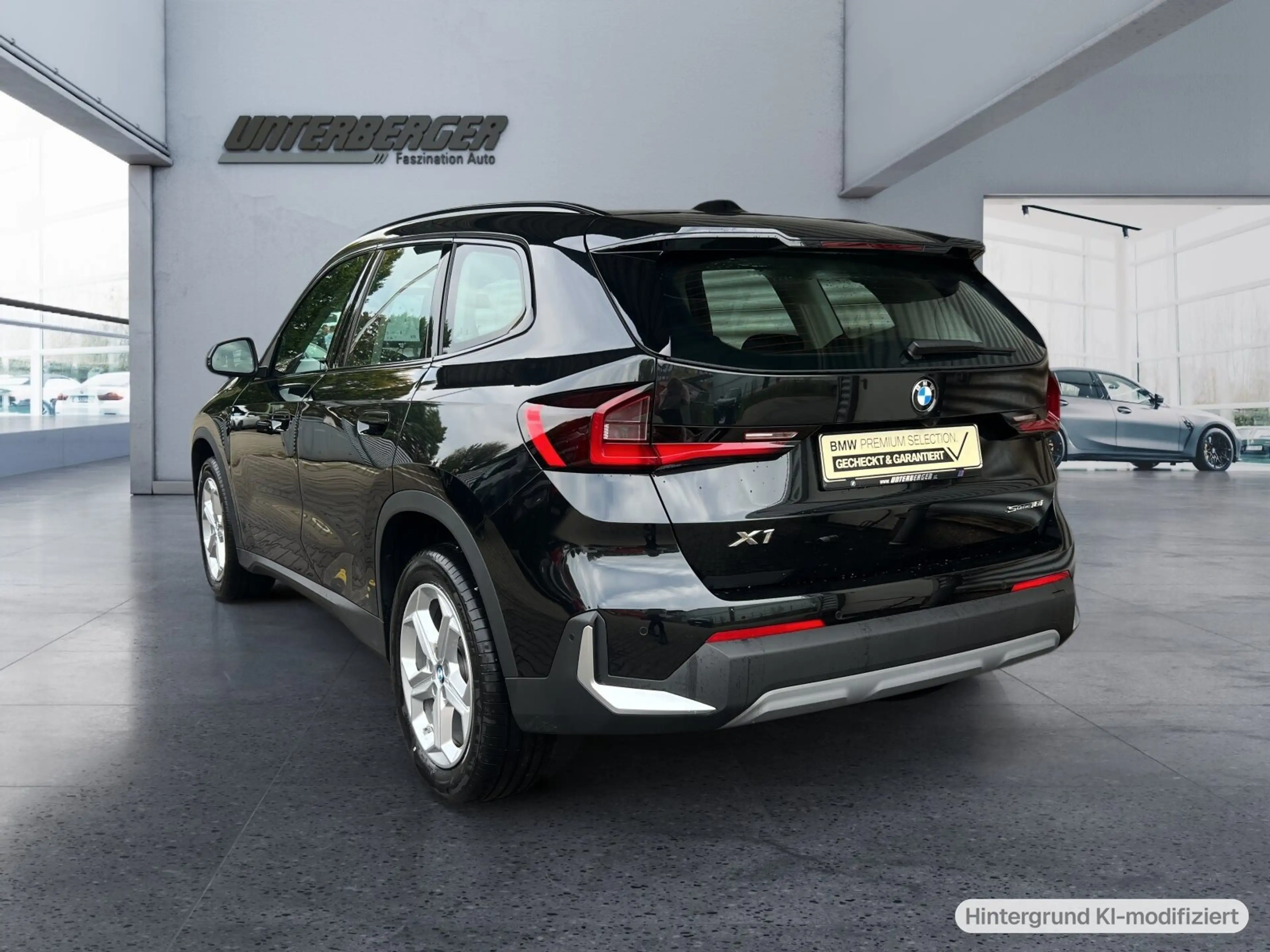 BMW X1 sDrive18i ACC AHK Komfortzg Sitzverst. Fond — photo 4