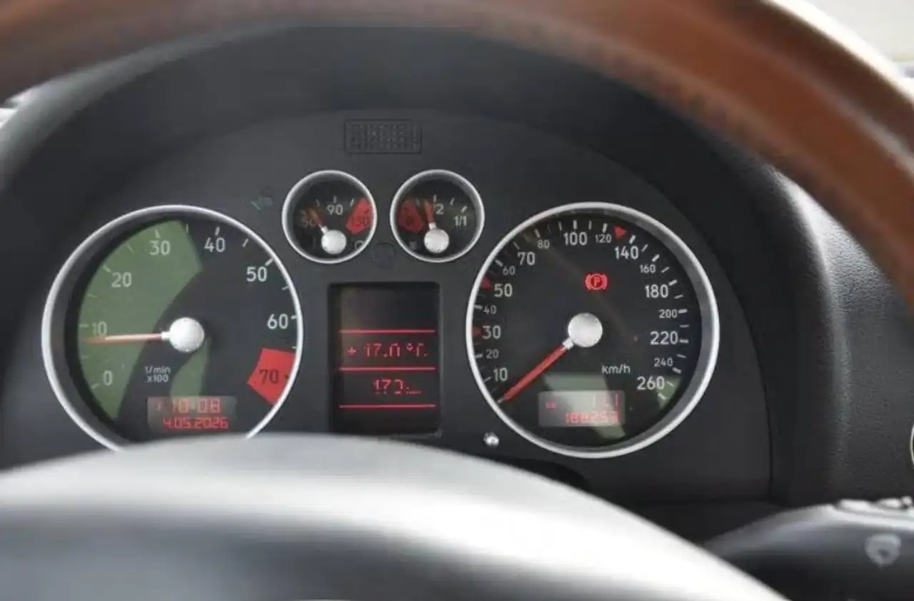 Audi TT 1.8 Turbo 20v, foto 6