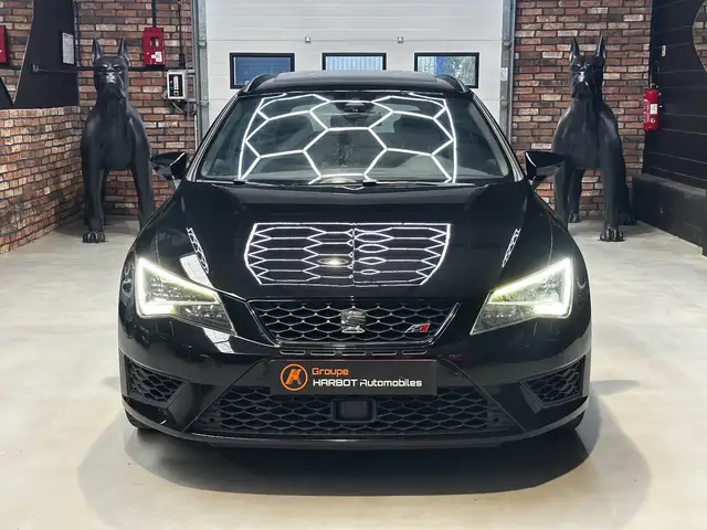SEAT Leon view 2