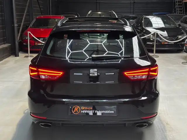 SEAT Leon view 5