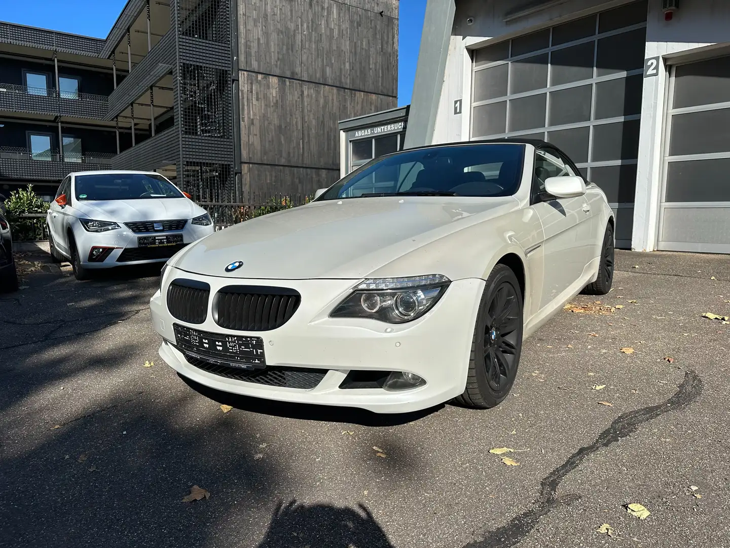 BMW 650 i bijela - 1