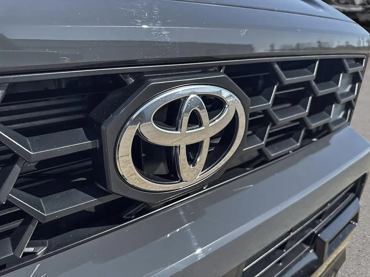 Toyota 4-Runner снимка Toyota 4-Runner