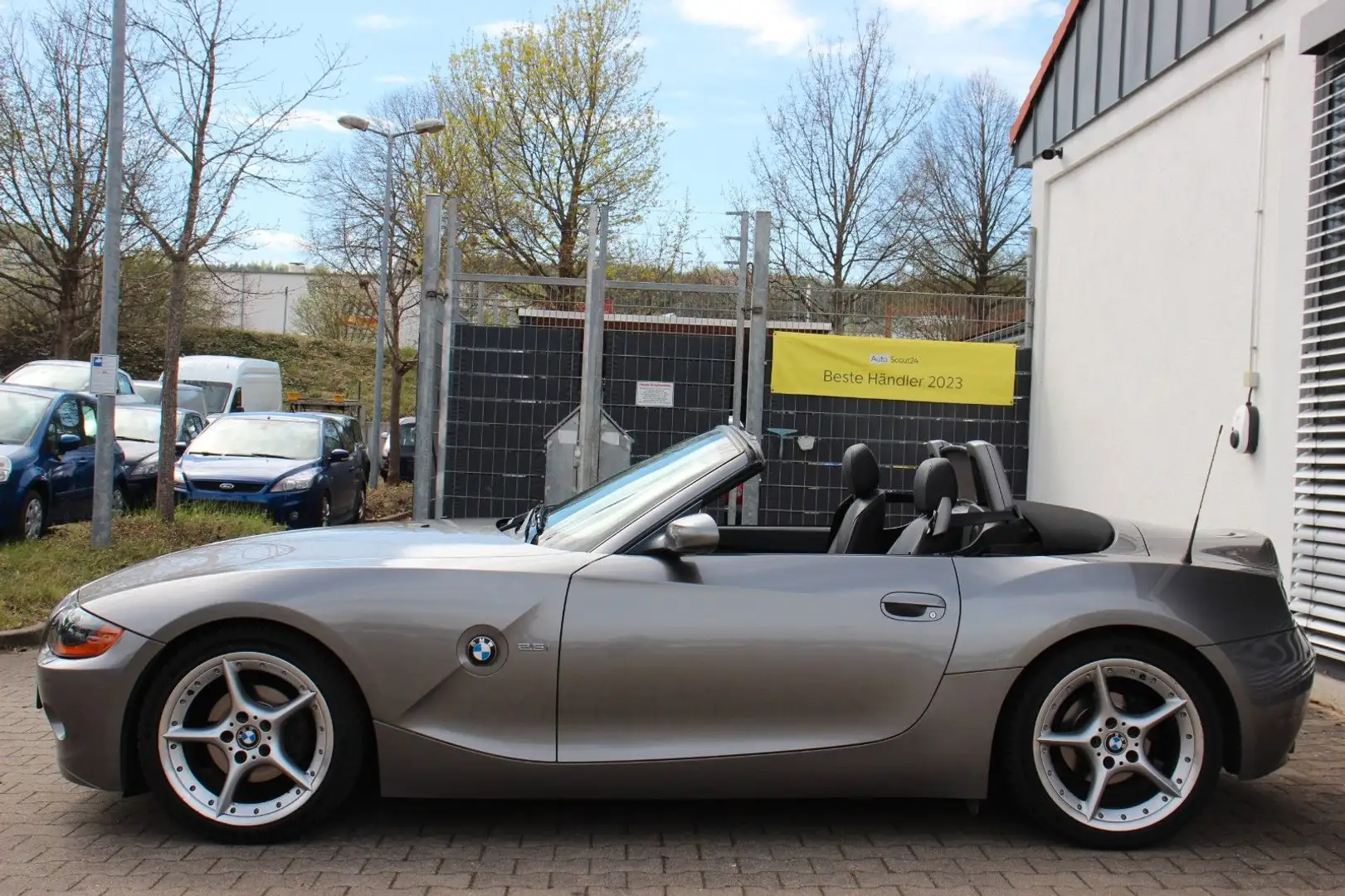 BMW Z4 2.5i # Xenon # Leder # Memory # Alu # PDC Grijs - 2
