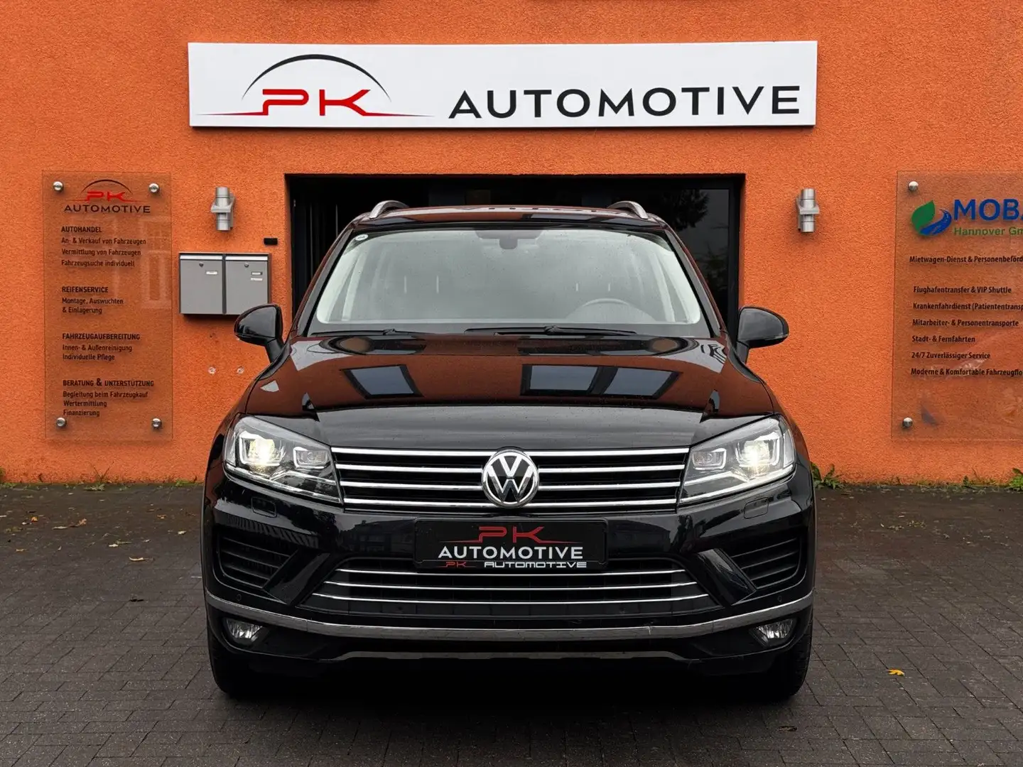 Volkswagen Touareg 3.0 TDI BMT Terrain Tech 4M*DSG*SHZ* Schwarz - 1