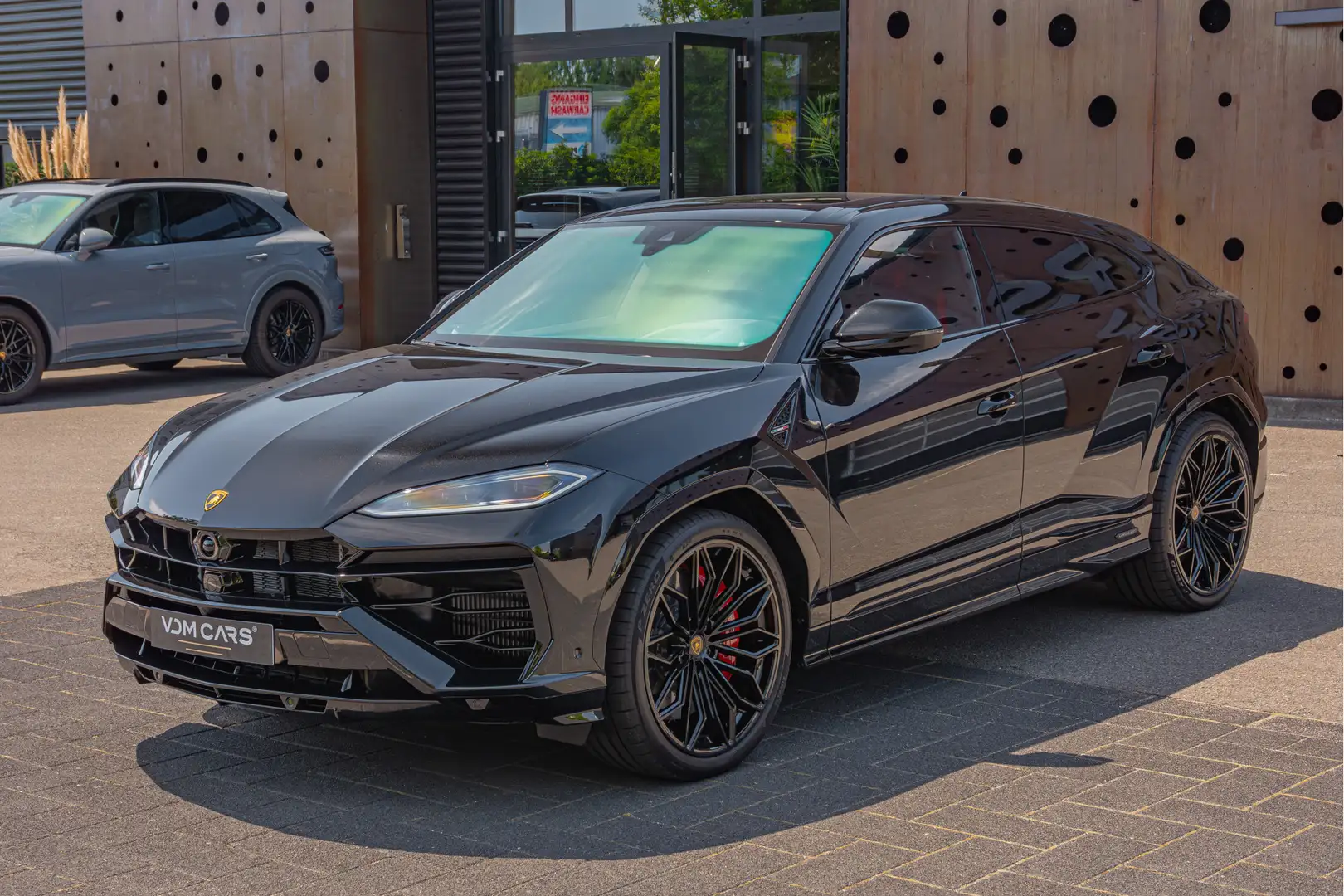 Lamborghini Urus 4.0 V8 Hybrid SE | AVAILABLE | STOCK | STYLE | B&O Schwarz - 2