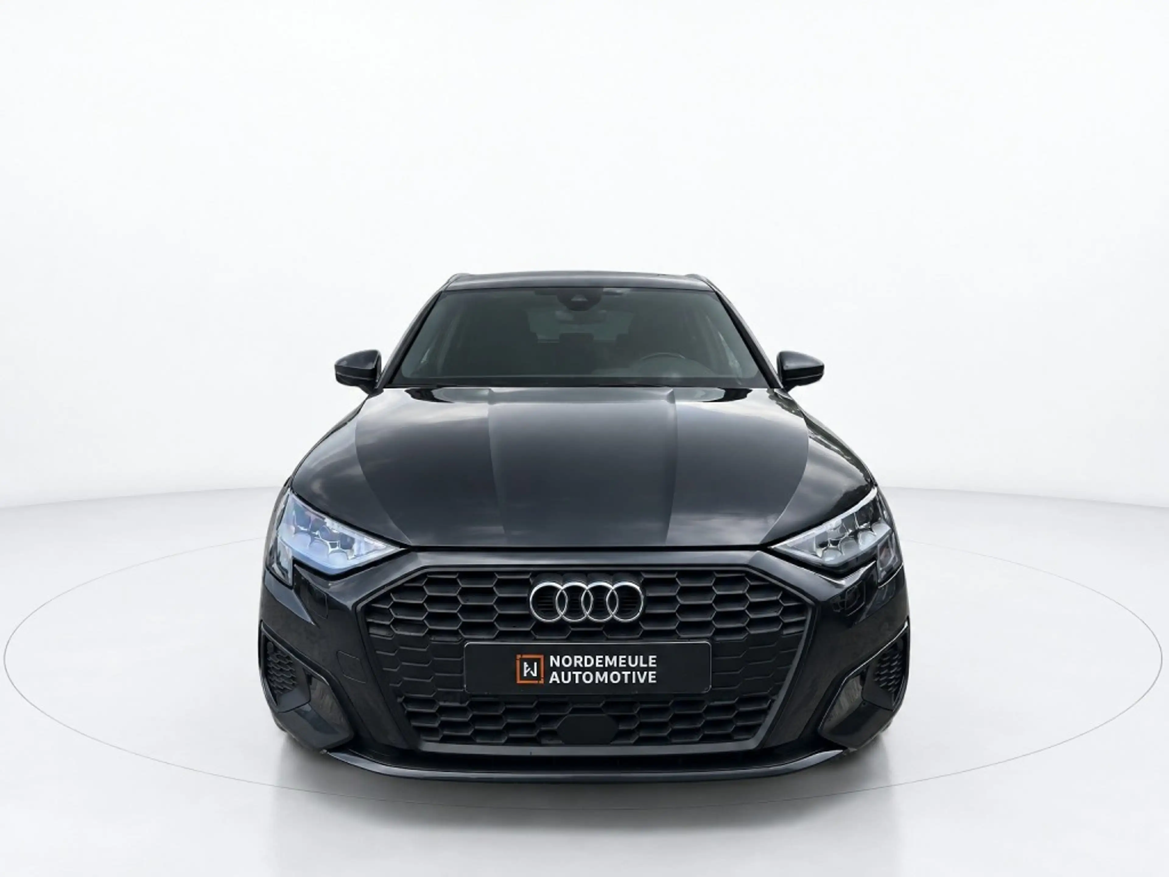 Audi A3 40 TFSI E Advanced Ed. Virtual, Pano, ACC, Lane — photo 2