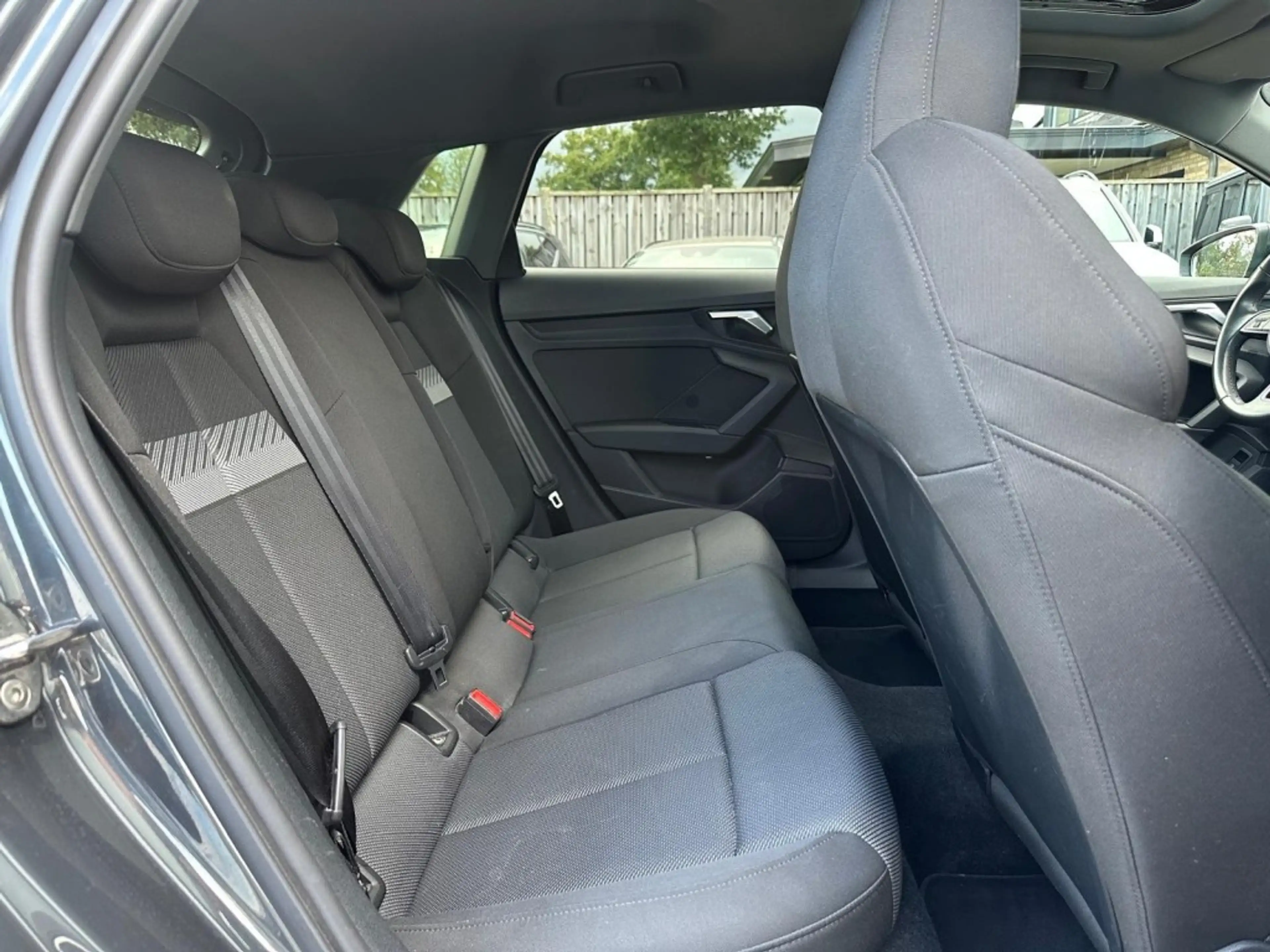Audi A3 40 TFSI E Advanced Ed. Virtual, Pano, ACC, Lane — photo 10