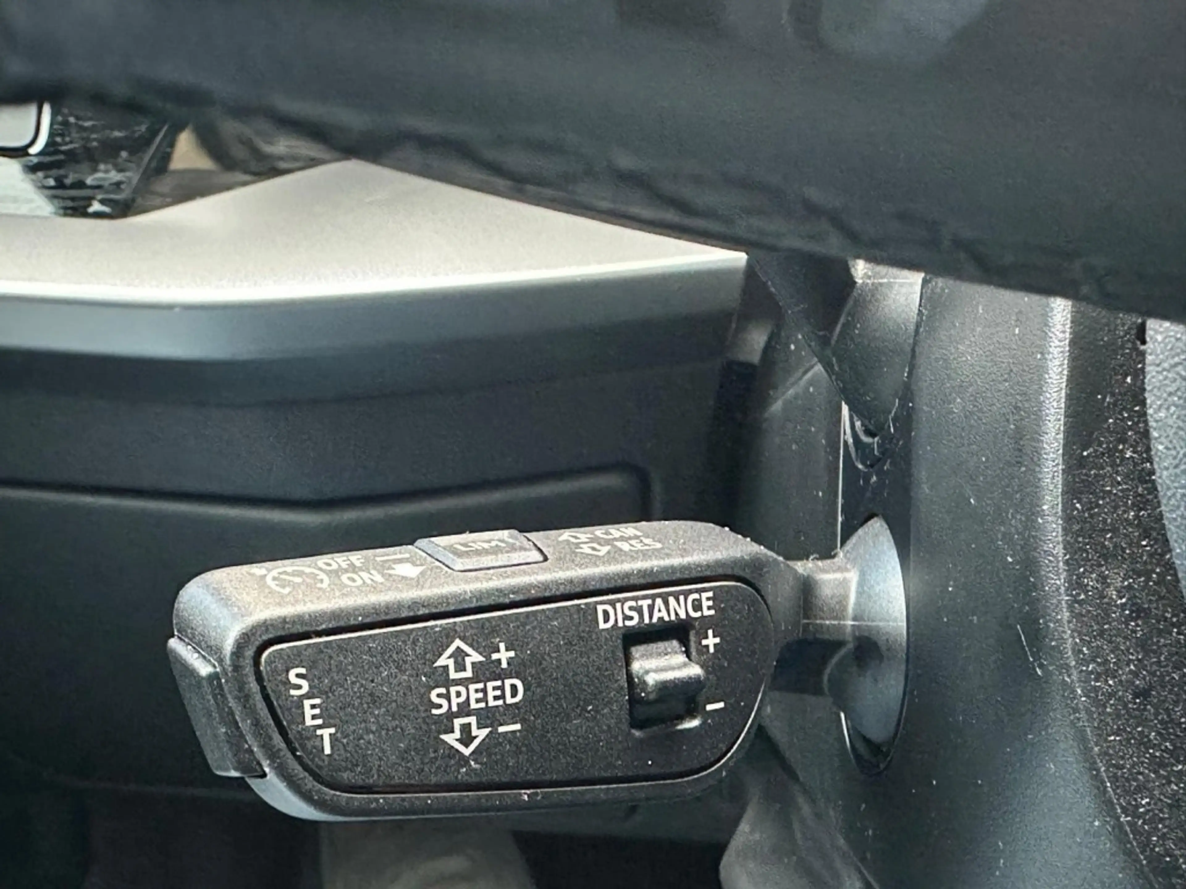 Audi A3 40 TFSI E Advanced Ed. Virtual, Pano, ACC, Lane — photo 13