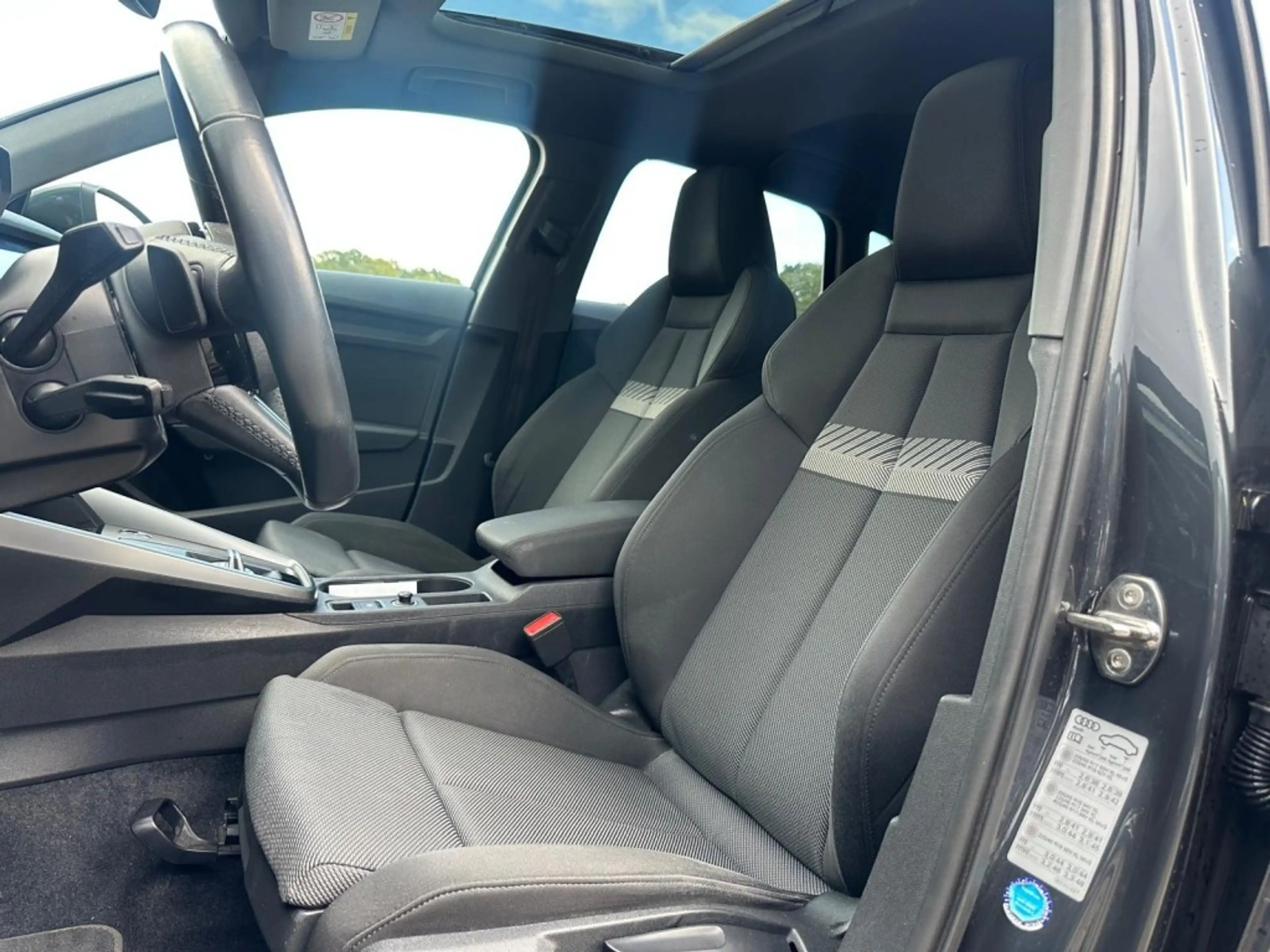 Audi A3 40 TFSI E Advanced Ed. Virtual, Pano, ACC, Lane — photo 12
