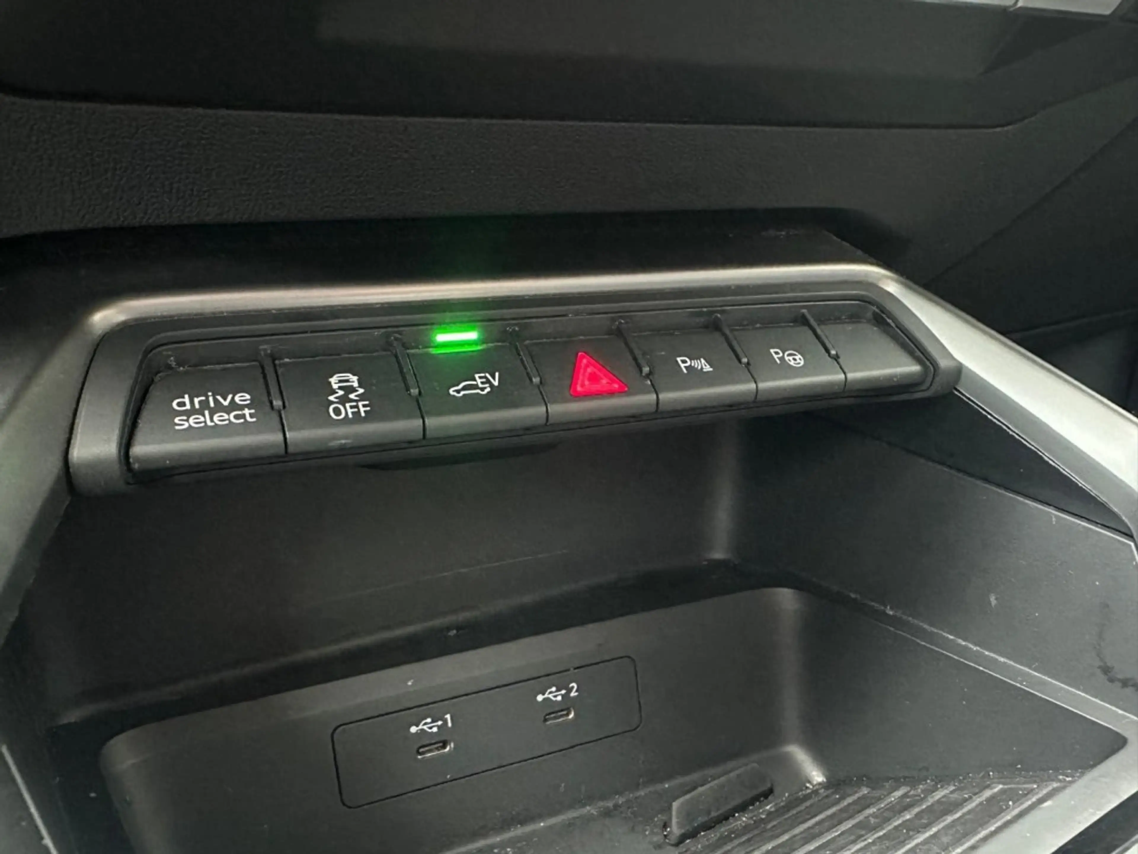 Audi A3 40 TFSI E Advanced Ed. Virtual, Pano, ACC, Lane — photo 22