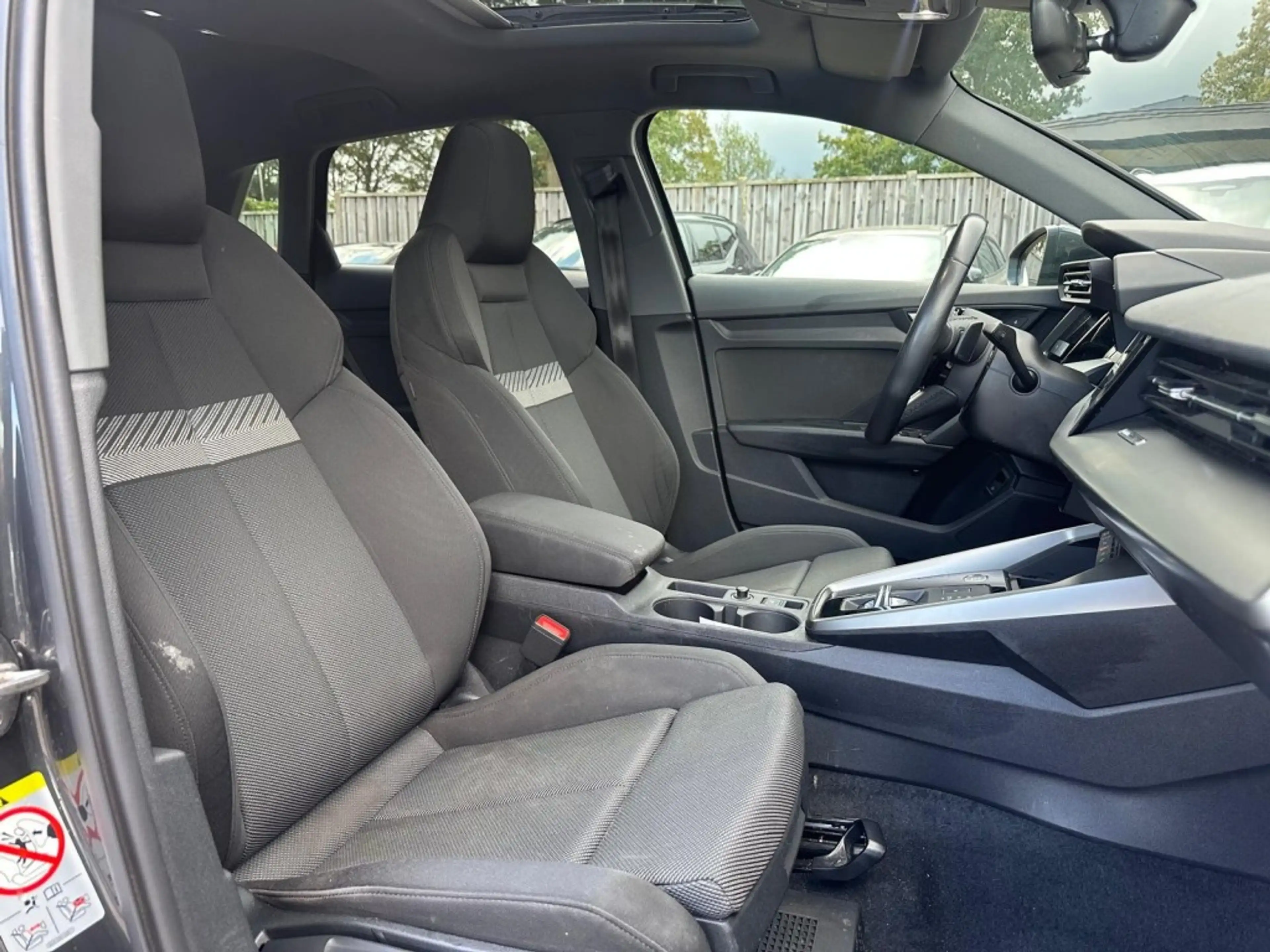 Audi A3 40 TFSI E Advanced Ed. Virtual, Pano, ACC, Lane — photo 9