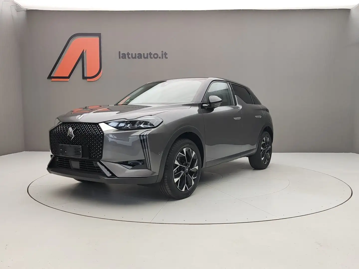 DS Automobiles DS 3 Crossback 1.2 PURETECH 130CV OPERA AUTO Grigio - 1