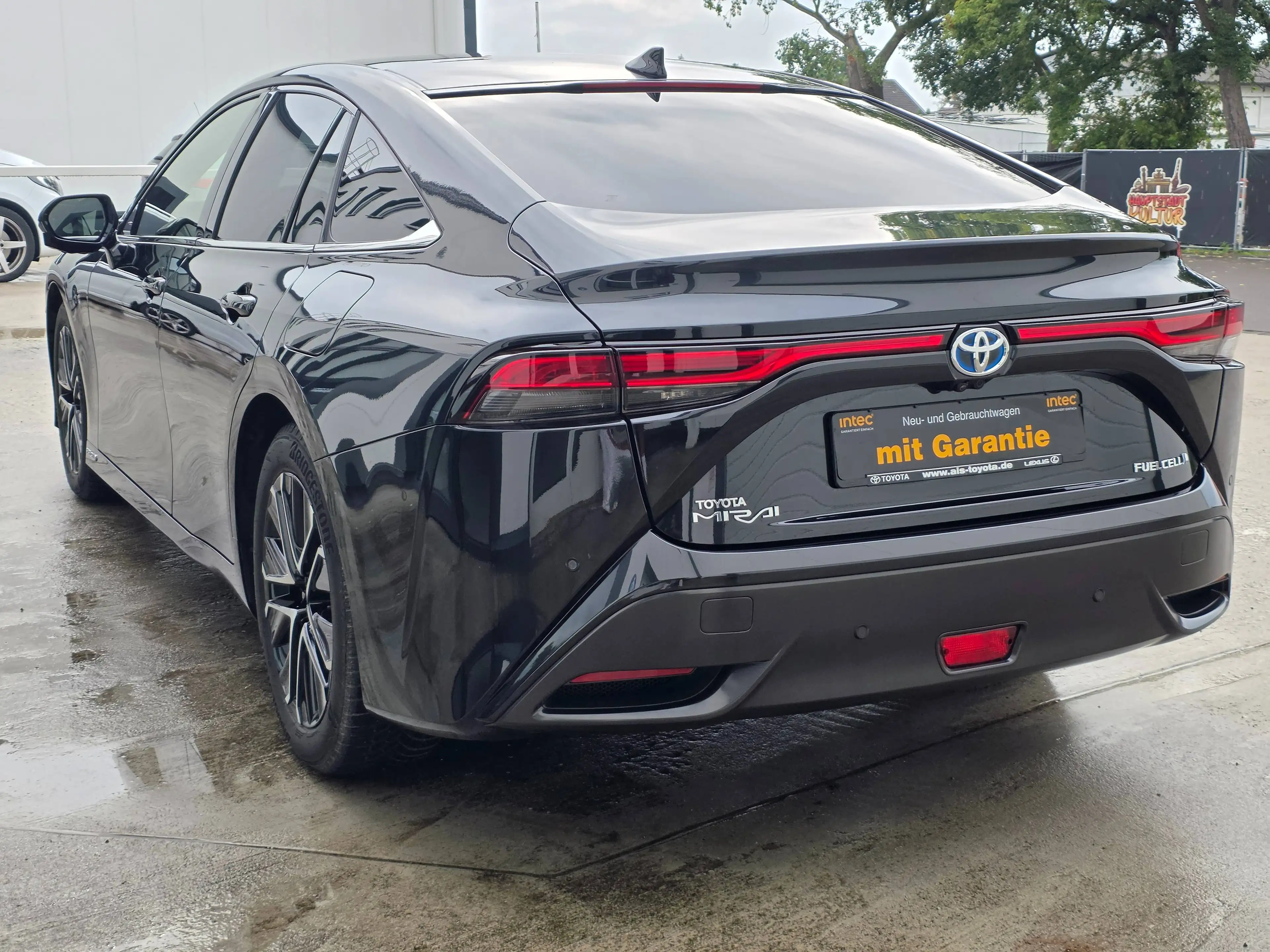 Toyota Mirai Mirai Advanced Toyota Relax-Garantie 20.000 KM 10x on Stock — photo 4