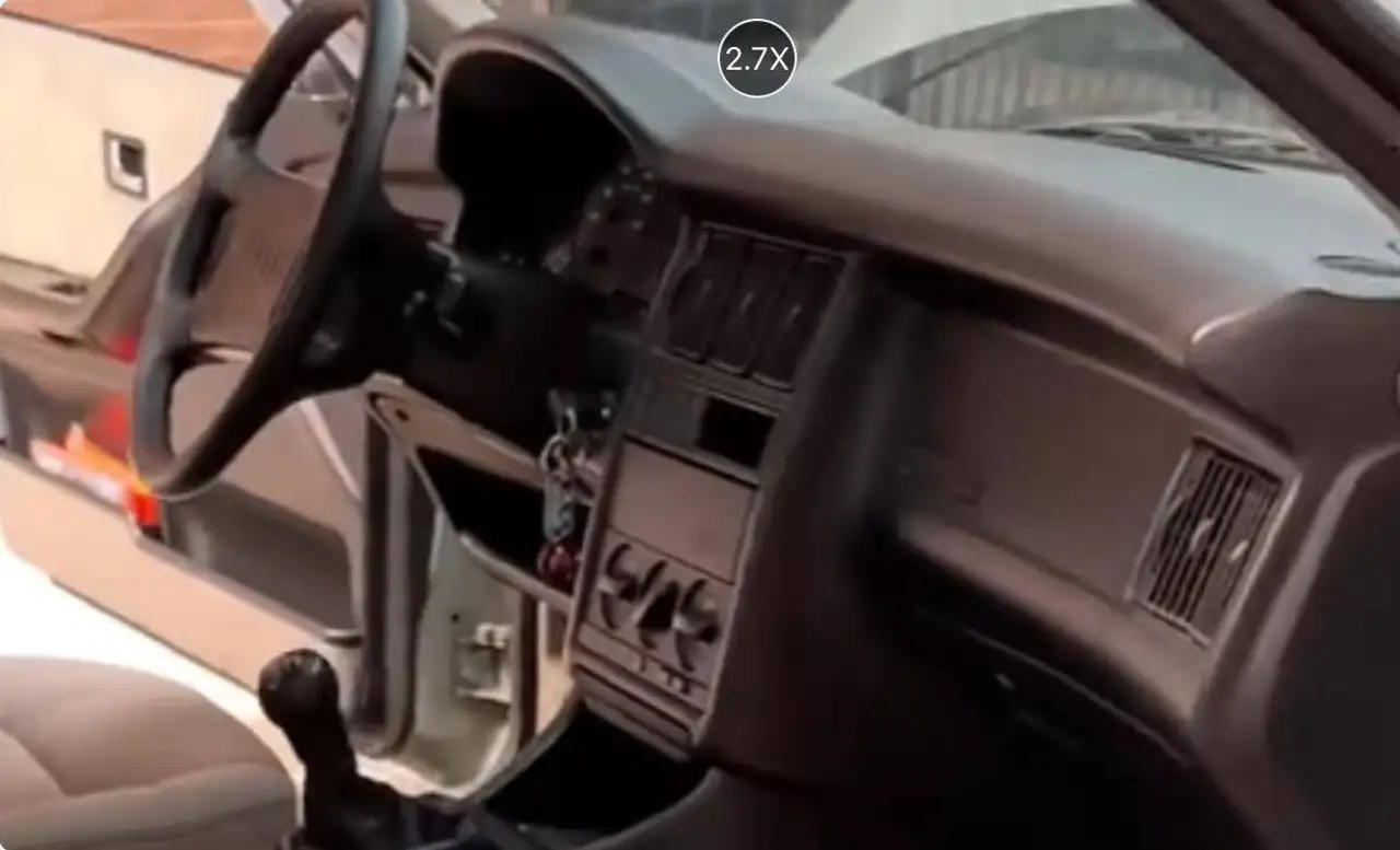 Audi 80 1.8 E, foto 7