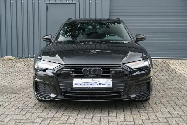 Audi A6 view 2