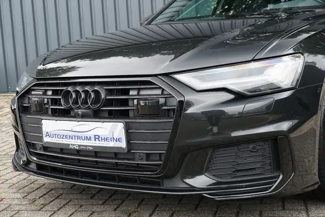 Audi A6 view 9