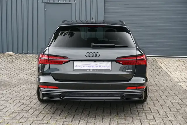 Audi A6 view 6