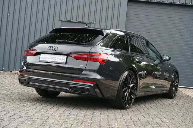 Audi A6 view 7
