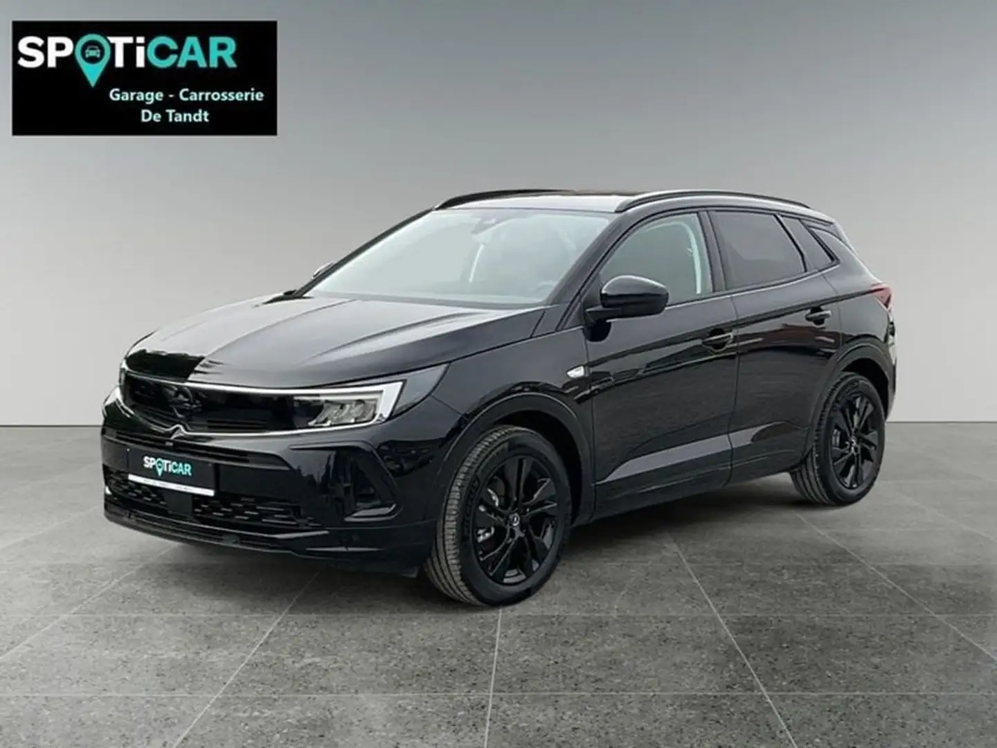 Opel Grandland GS-Line 1.2 Benzine 130 pk manueel Negro - 1