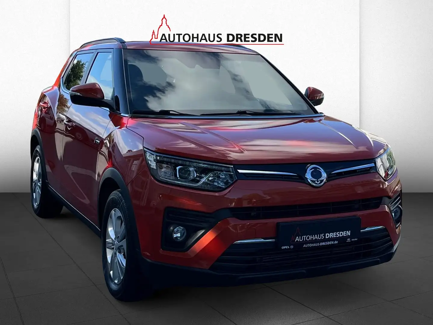 SsangYong Tivoli 1.5 T-GDI (FWD) 4x2 KLIMA,DAB Oranje - 2