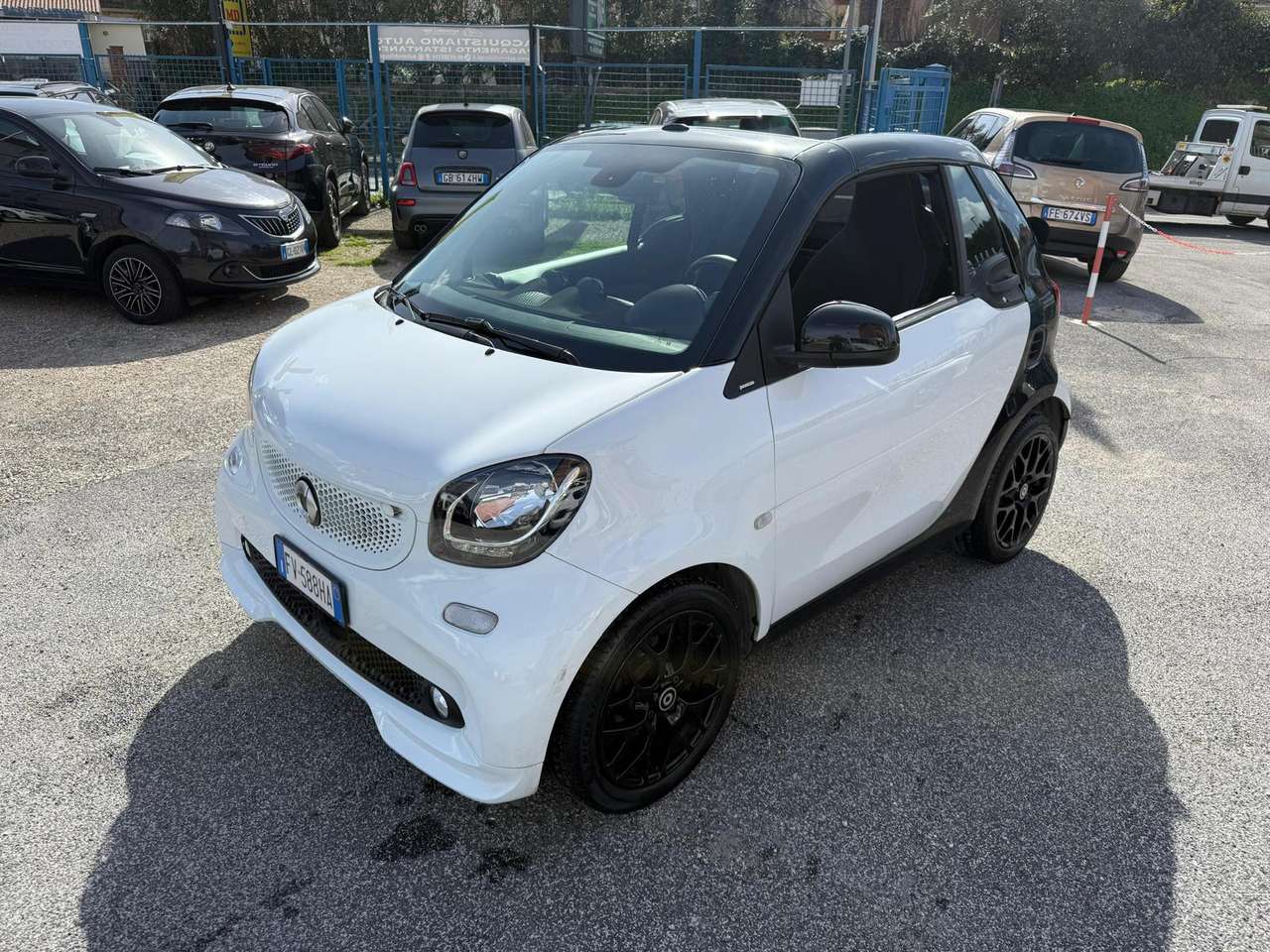smart forTwo 1.0 All.twinamic **IDEALE PER NEOPATENTATI**