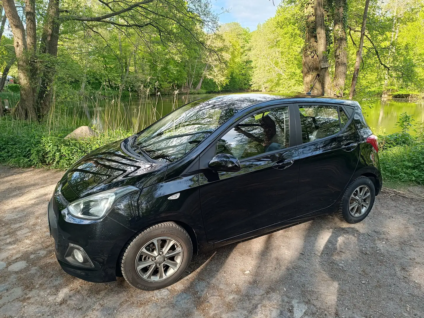 Hyundai i10 i10+1.0+YES!+Silver Fekete - 2