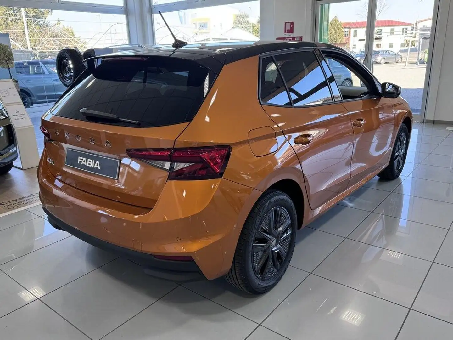 Skoda Fabia 1.0 tsi evo Selection 115cv dsg Nero - 2