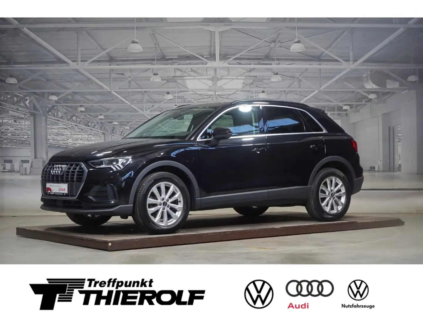 Audi Q3 45 TFSIe S tronic LED Navi Kamera 18-Zoll Schwarz - 1