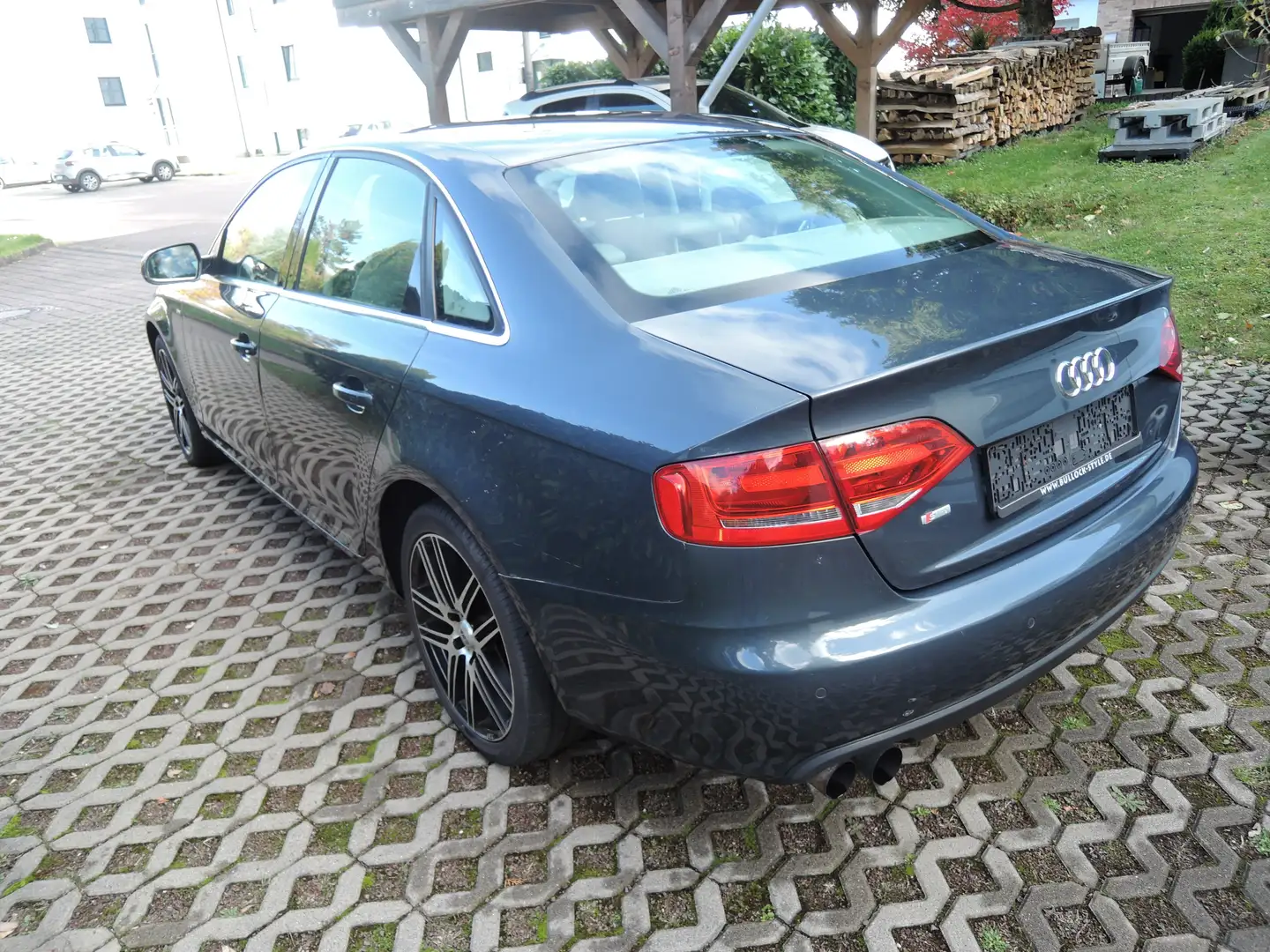 Audi A4 A4 1.8 TFSI Ambition   Motorprobleme Grau - 2