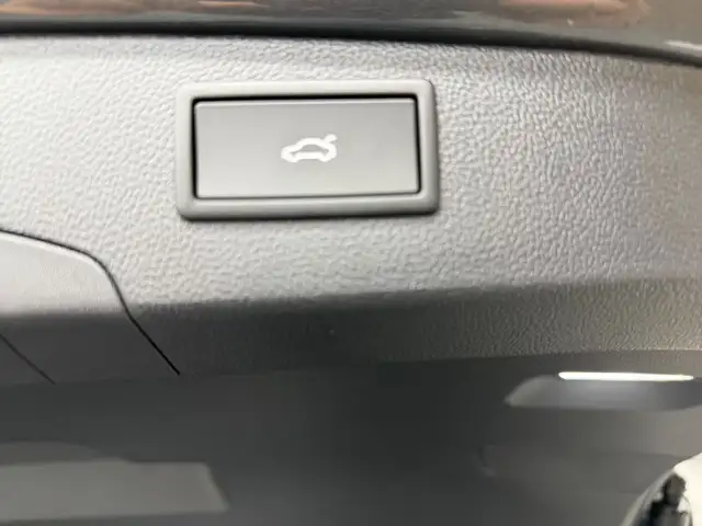Skoda Superb view 8