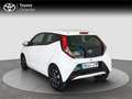 Toyota Aygo 5 Puertas x-play 70 Manual 5v - thumbnail 2