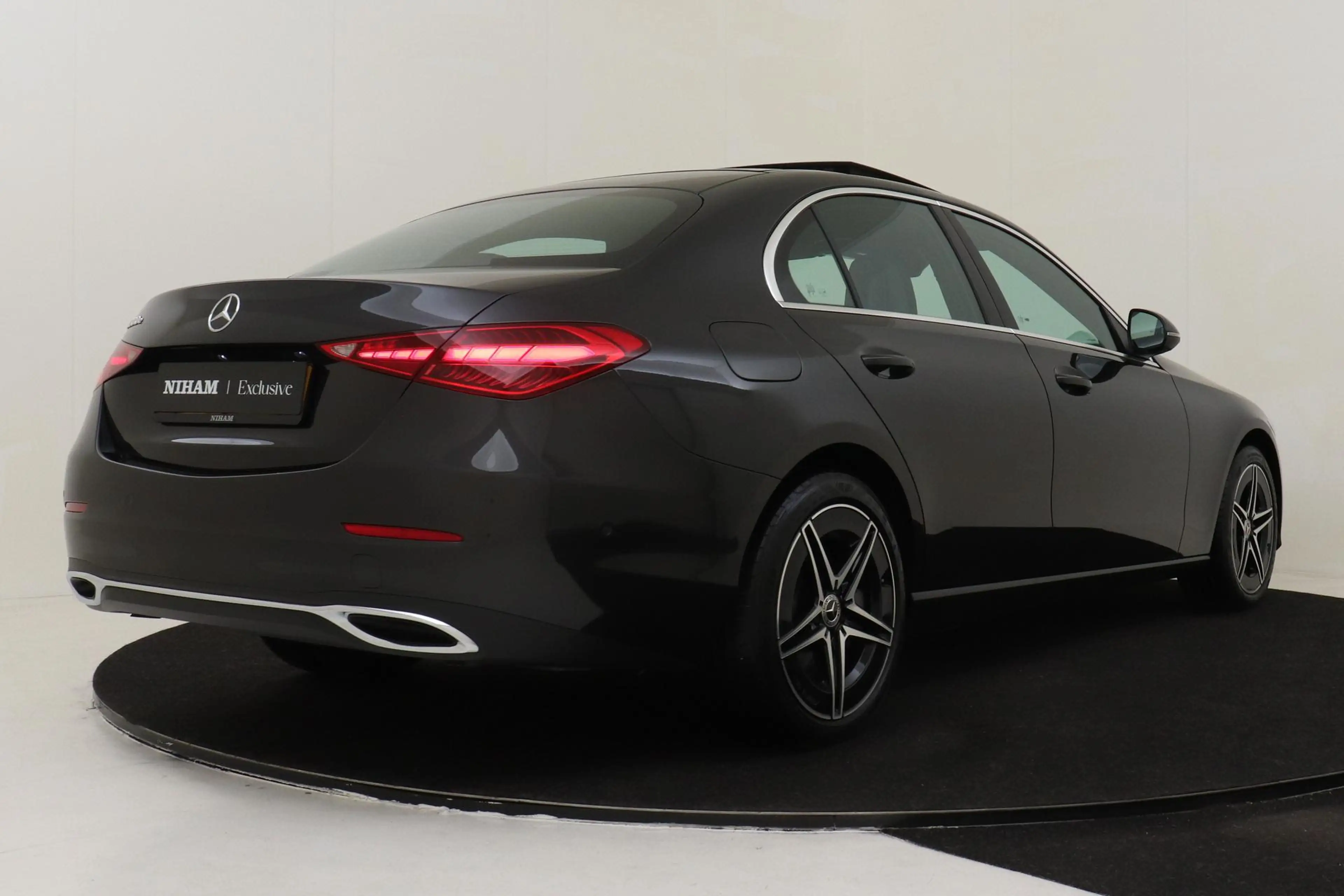 Mercedes-Benz C 300 E BUSINESS LINE LUXURY -PANO.DAK|BURMESTER|ADAP.CR — photo 3