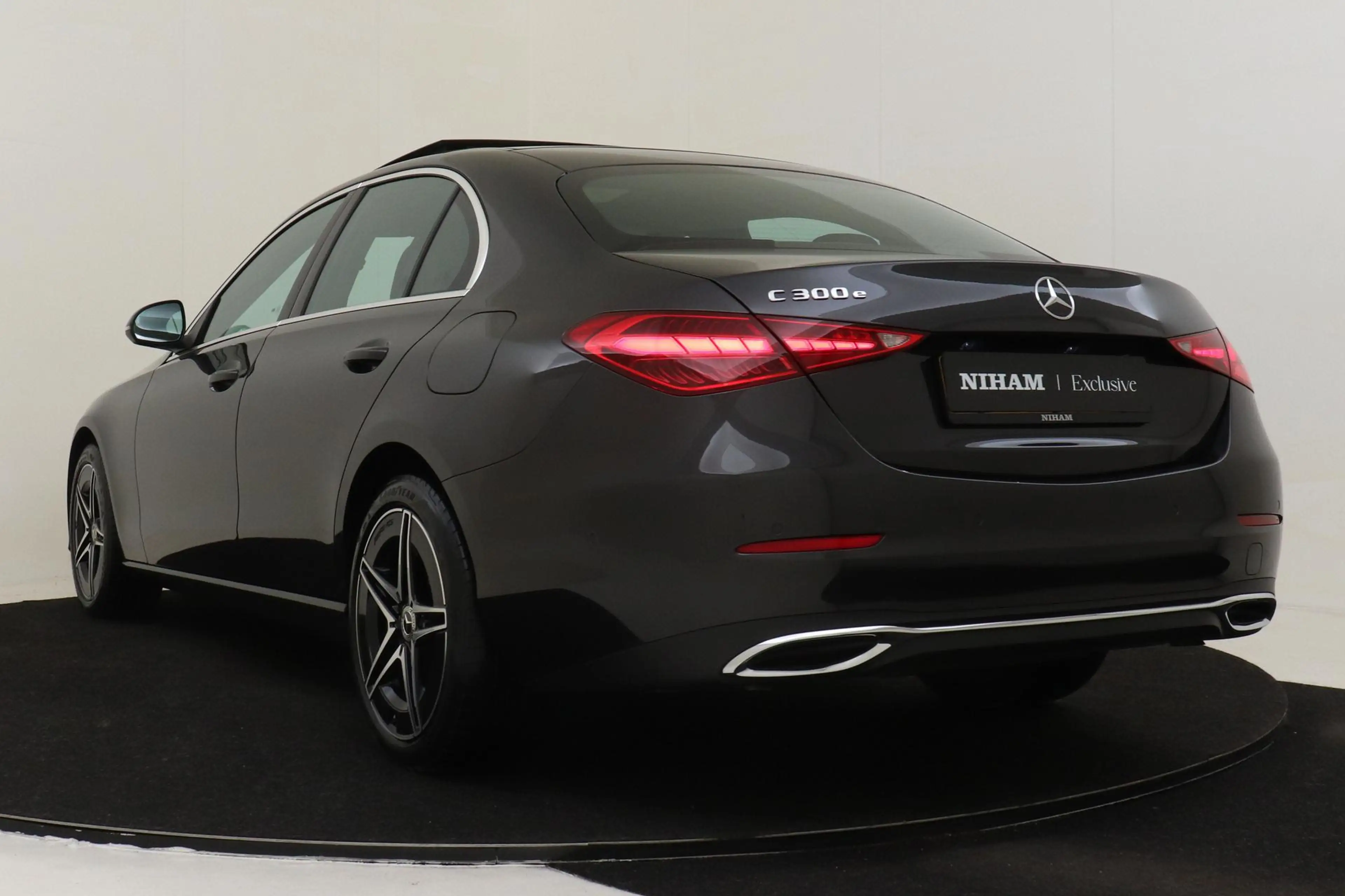 Mercedes-Benz C 300 E BUSINESS LINE LUXURY -PANO.DAK|BURMESTER|ADAP.CR — photo 5