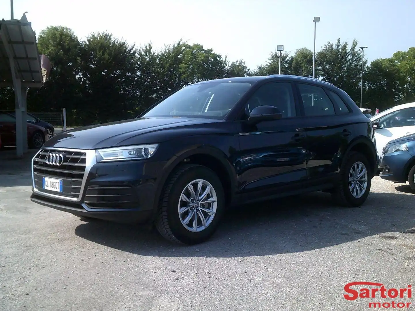 Audi Q5 PARI AL NUOVO UNIPROPRIETARIO! Blu/Azzurro - 1