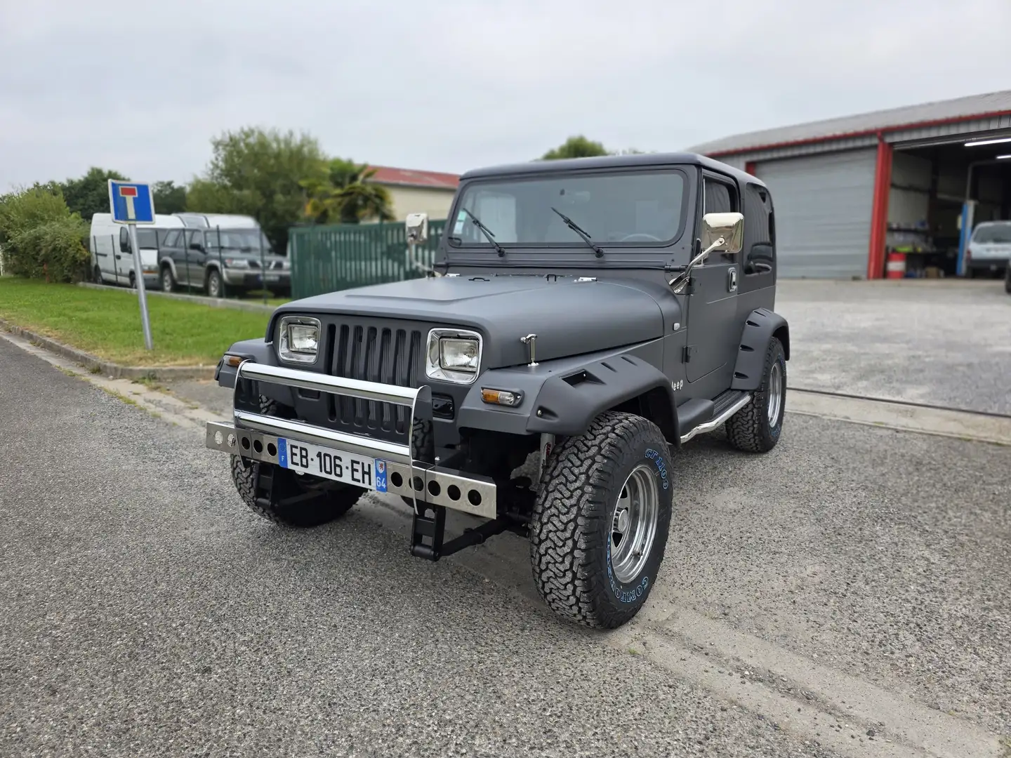 Jeep Wrangler Wrangler Sahara Gris - 1