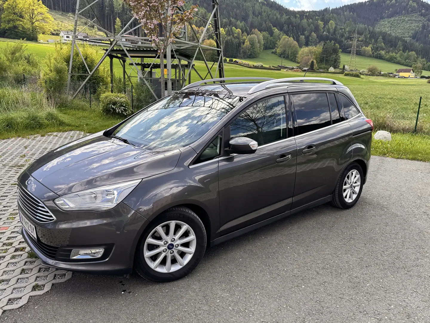 Ford Grand C-Max Titanium 1,5 TDCi - 2