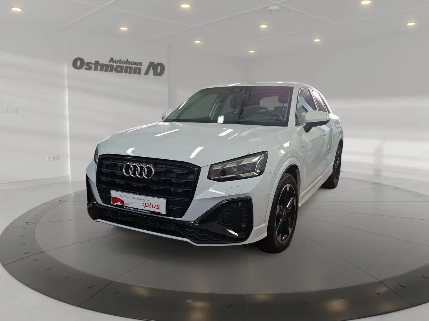 Audi Q2 35 TFSI S-Line AHK Matrix 18'' RFK SHZ Weiß - 1