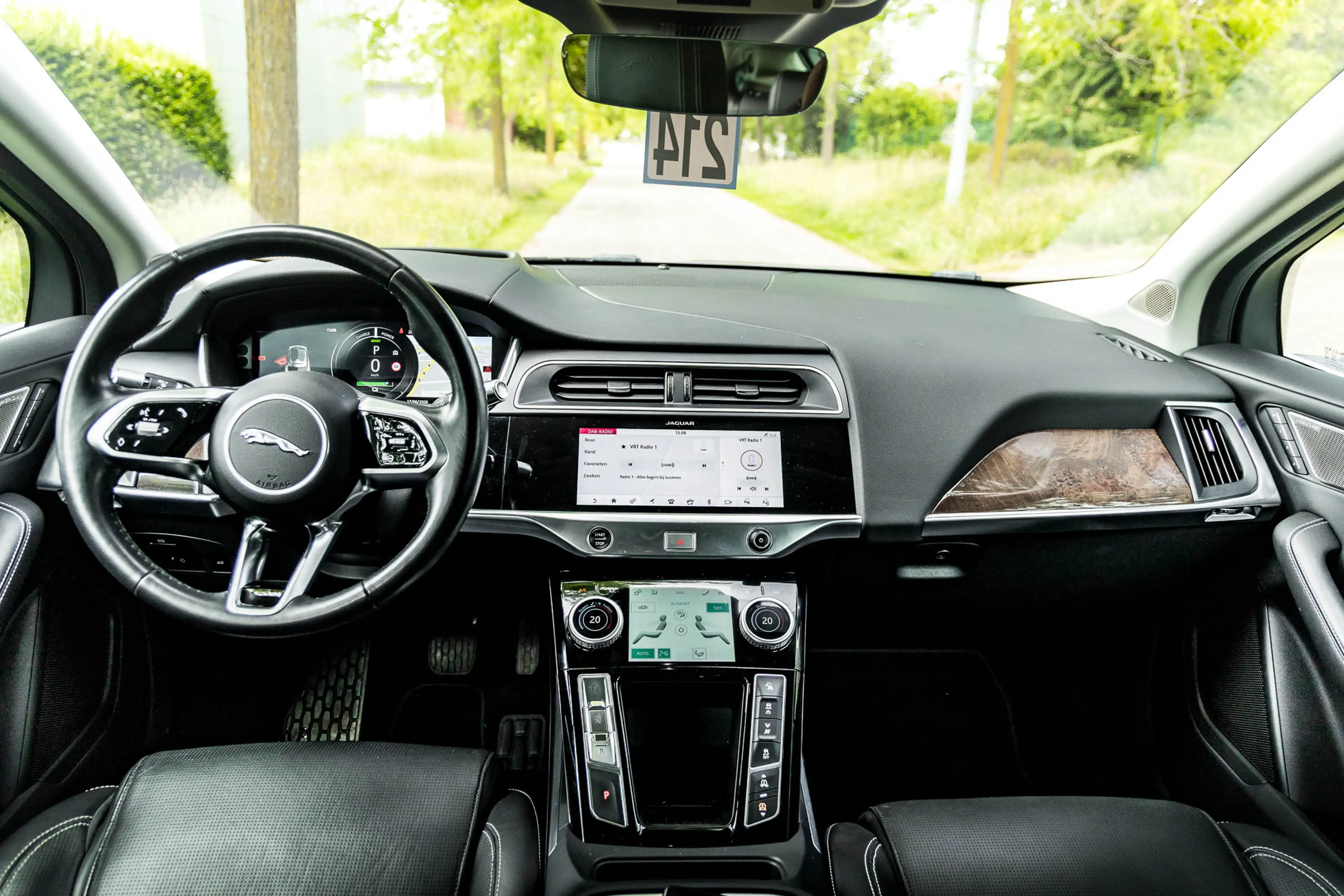 Jaguar I-Pace 90 kWh EV400 * HUD * 360 * Meridian * Keyless * — photo 15