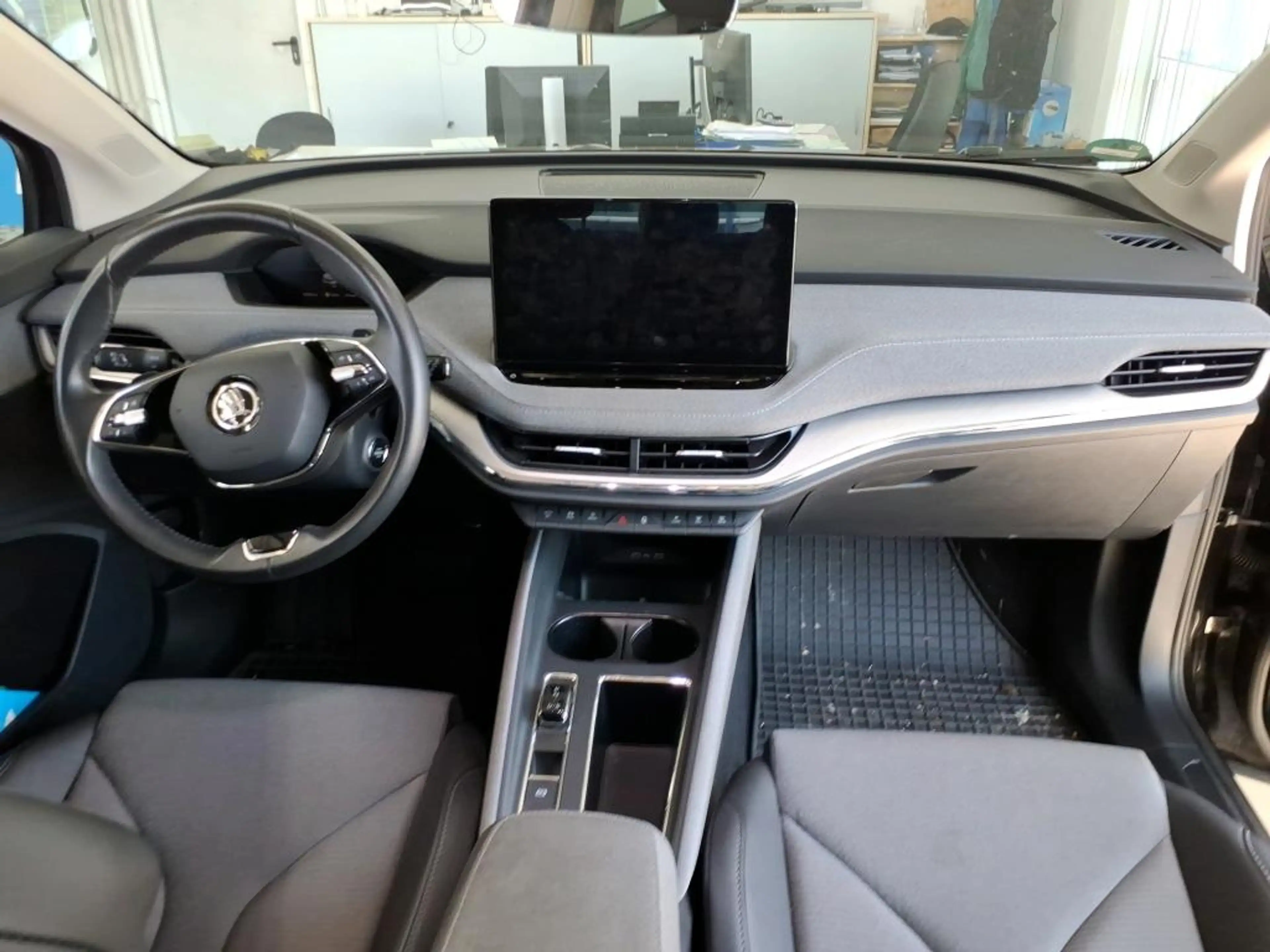 Skoda Enyaq iV 80 LOFT +LED +ACC +RKAM +CARPLAY +NAVI SHZ +19 — photo 9
