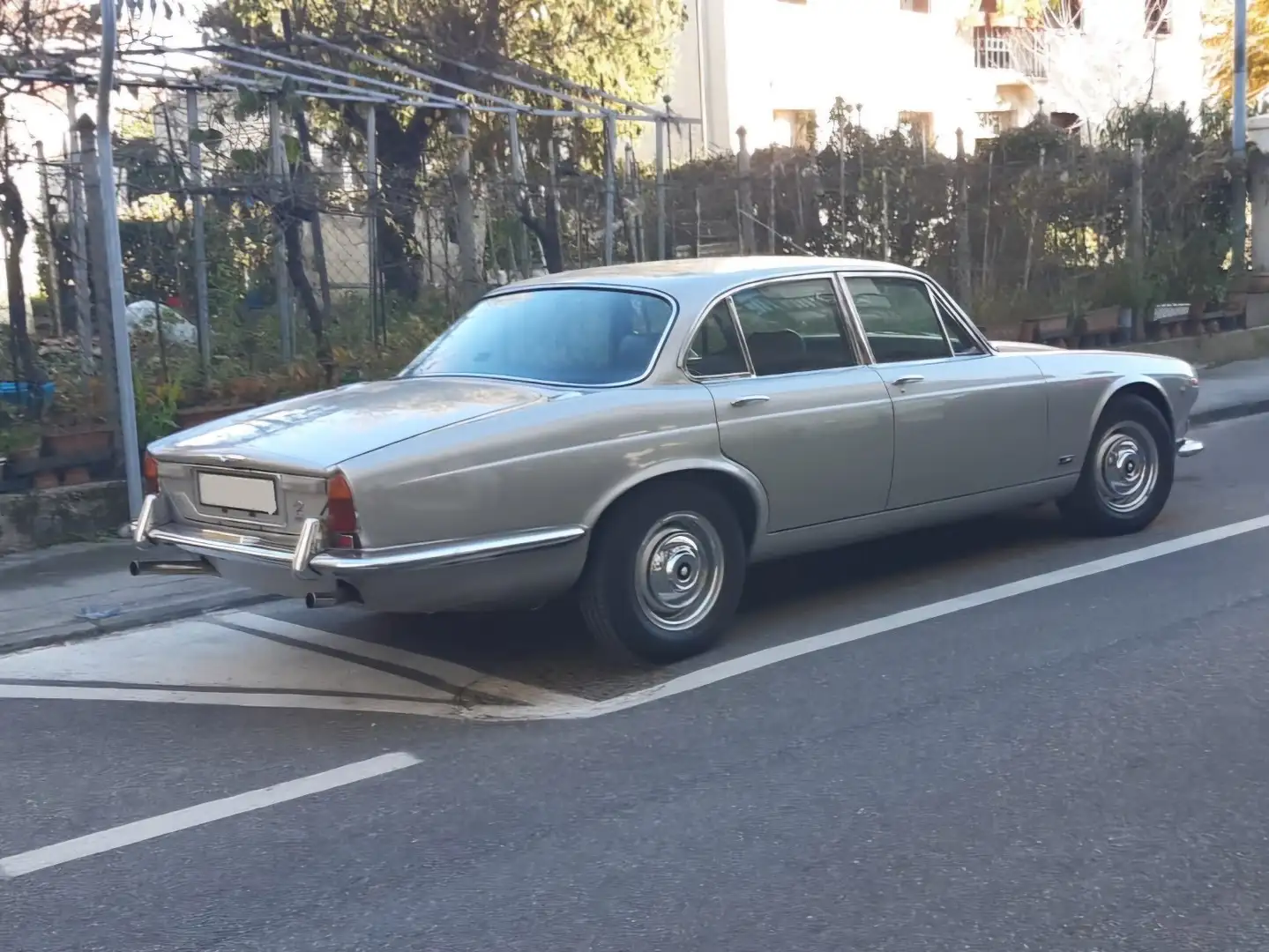 Jaguar XJ6 4.2 - 2