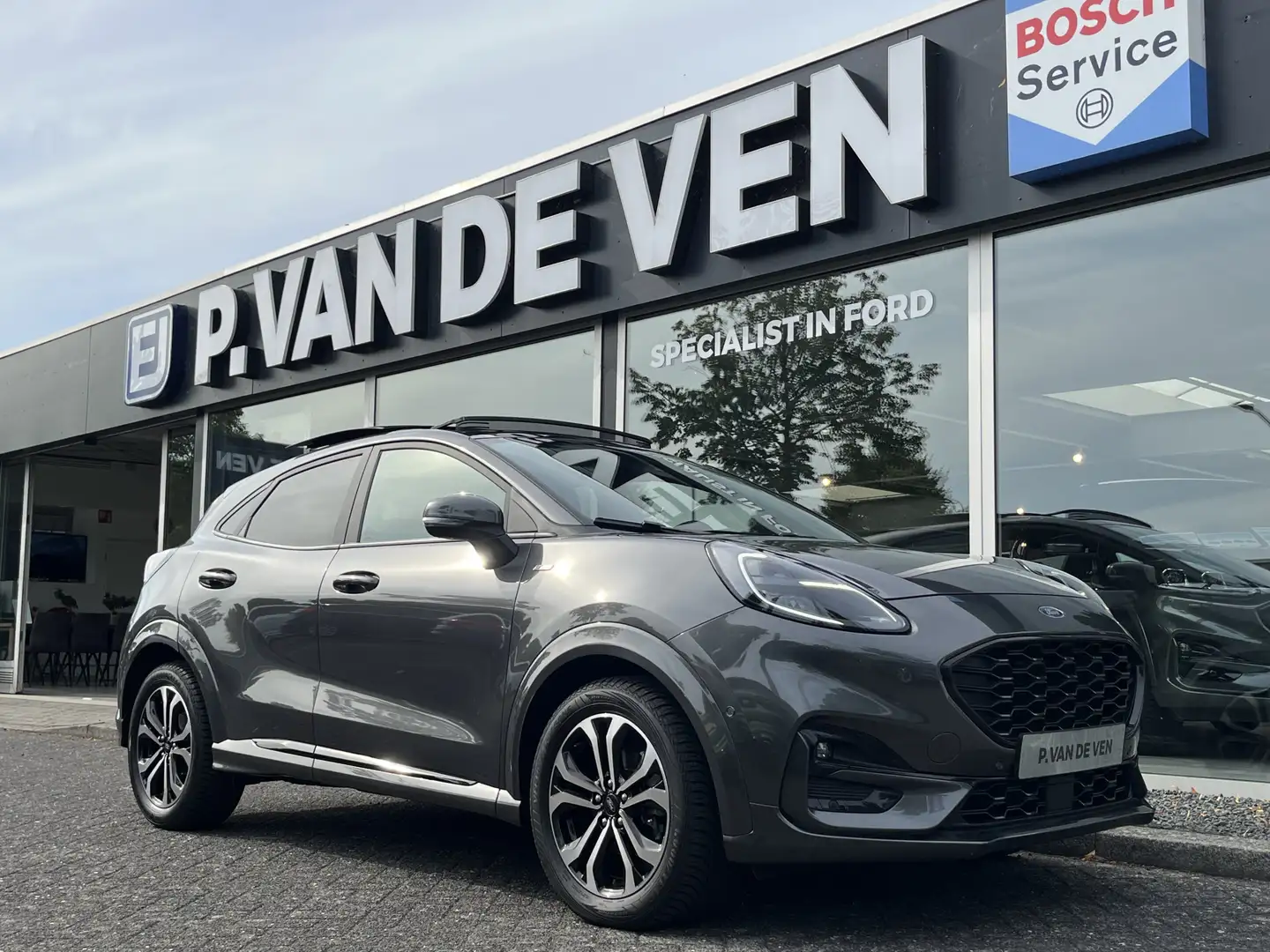 Ford Puma 1.0 EcoBoost Hybrid ST-Line X 125pk/92kW Automaat Grigio - 1