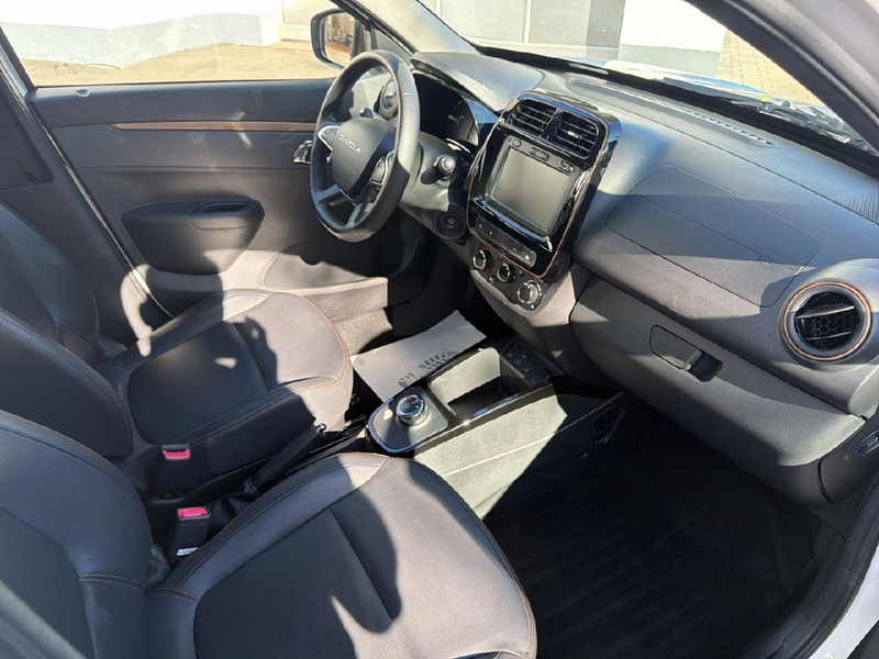 Dacia Spring Extreme,KAMERA,DAB,NAVI,CARPLAY,KLIMAANLAGE,LEDER — photo 9