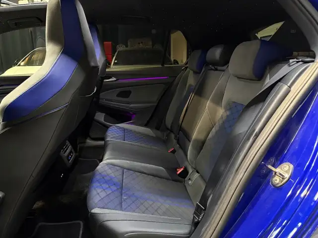 Volkswagen Golf view 10
