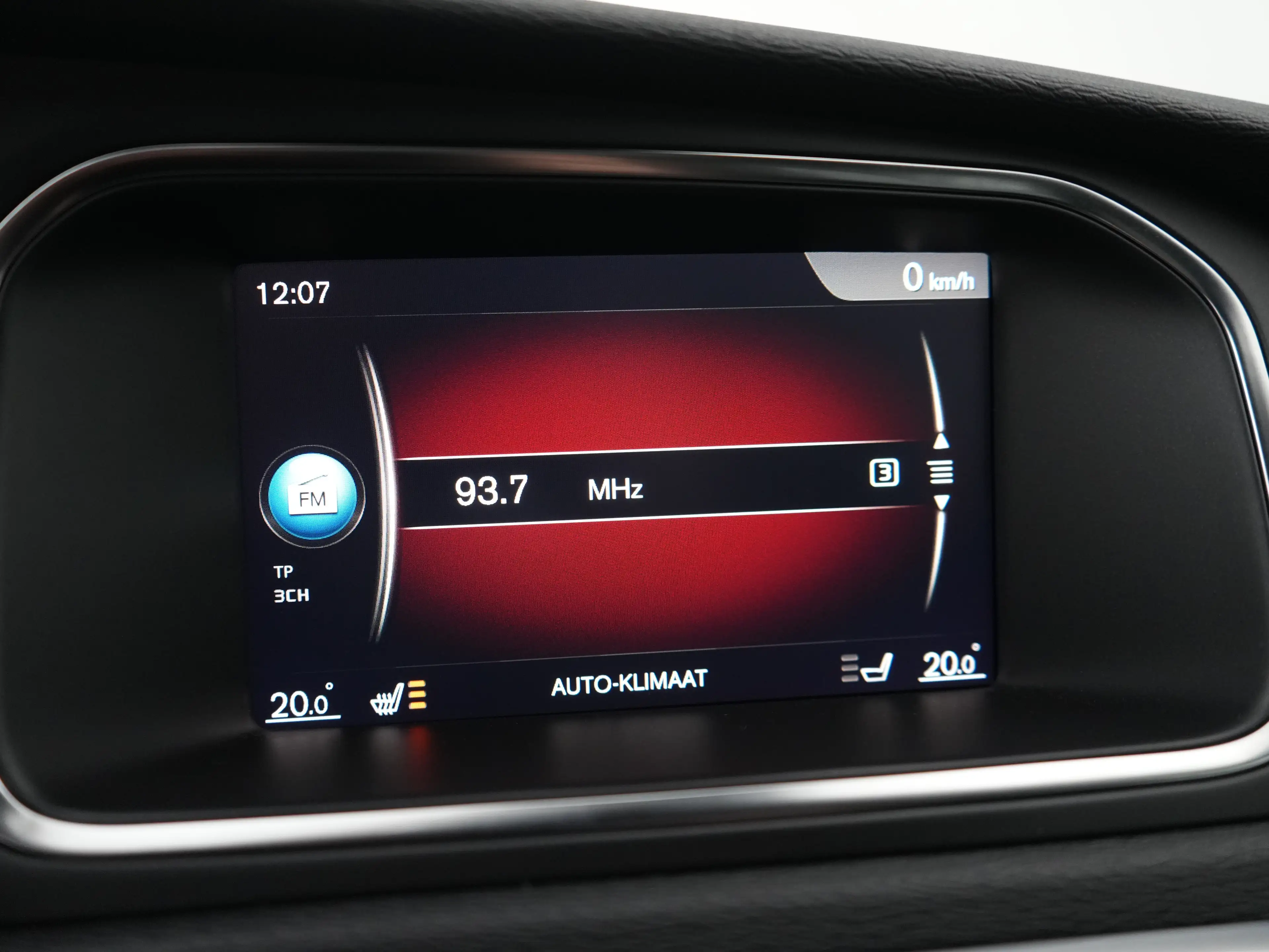 Volvo V40 T3 Polar+ Sport | Panoramadak | Standkachel | Harm — photo 35