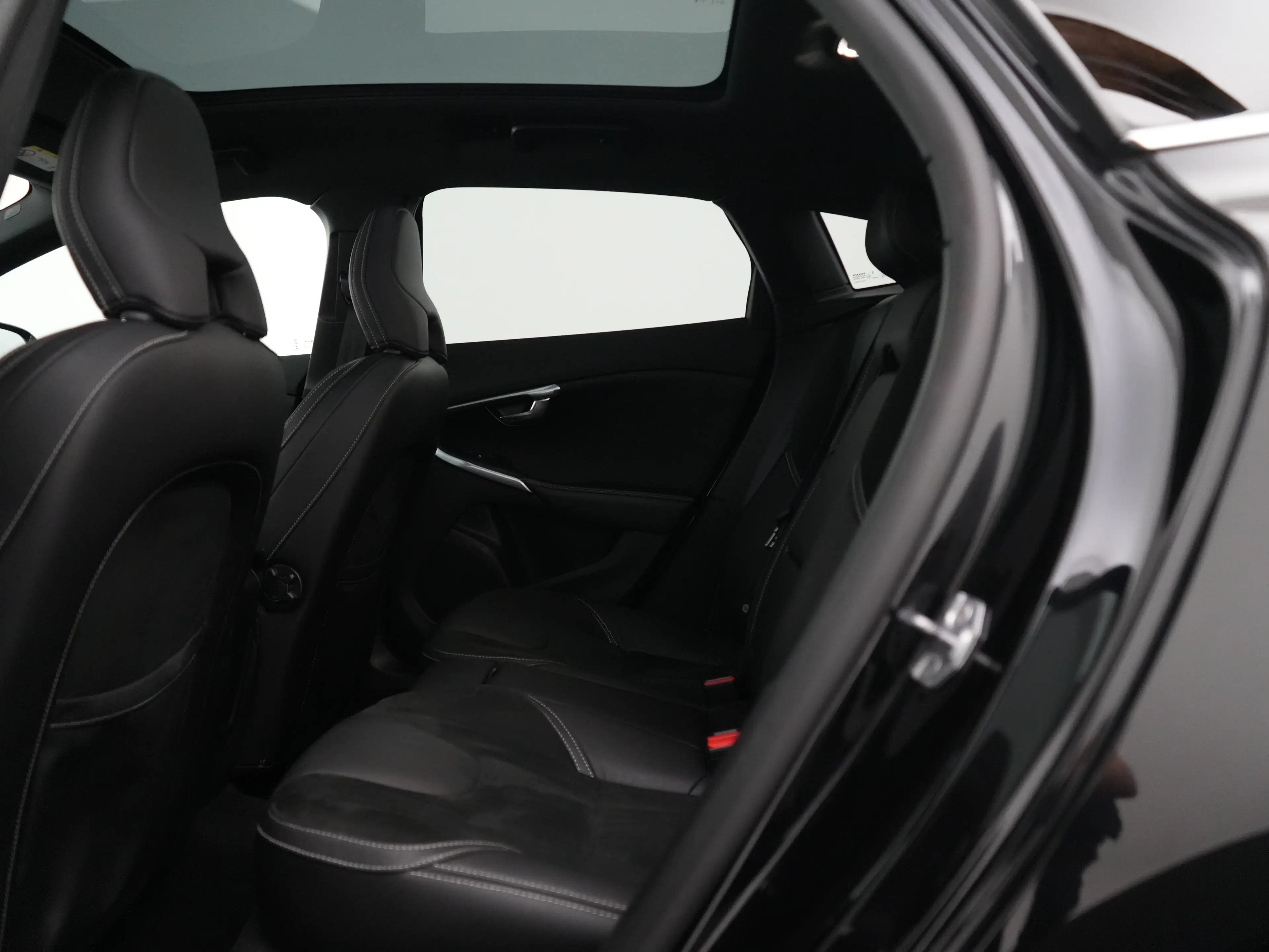 Volvo V40 T3 Polar+ Sport | Panoramadak | Standkachel | Harm — photo 10