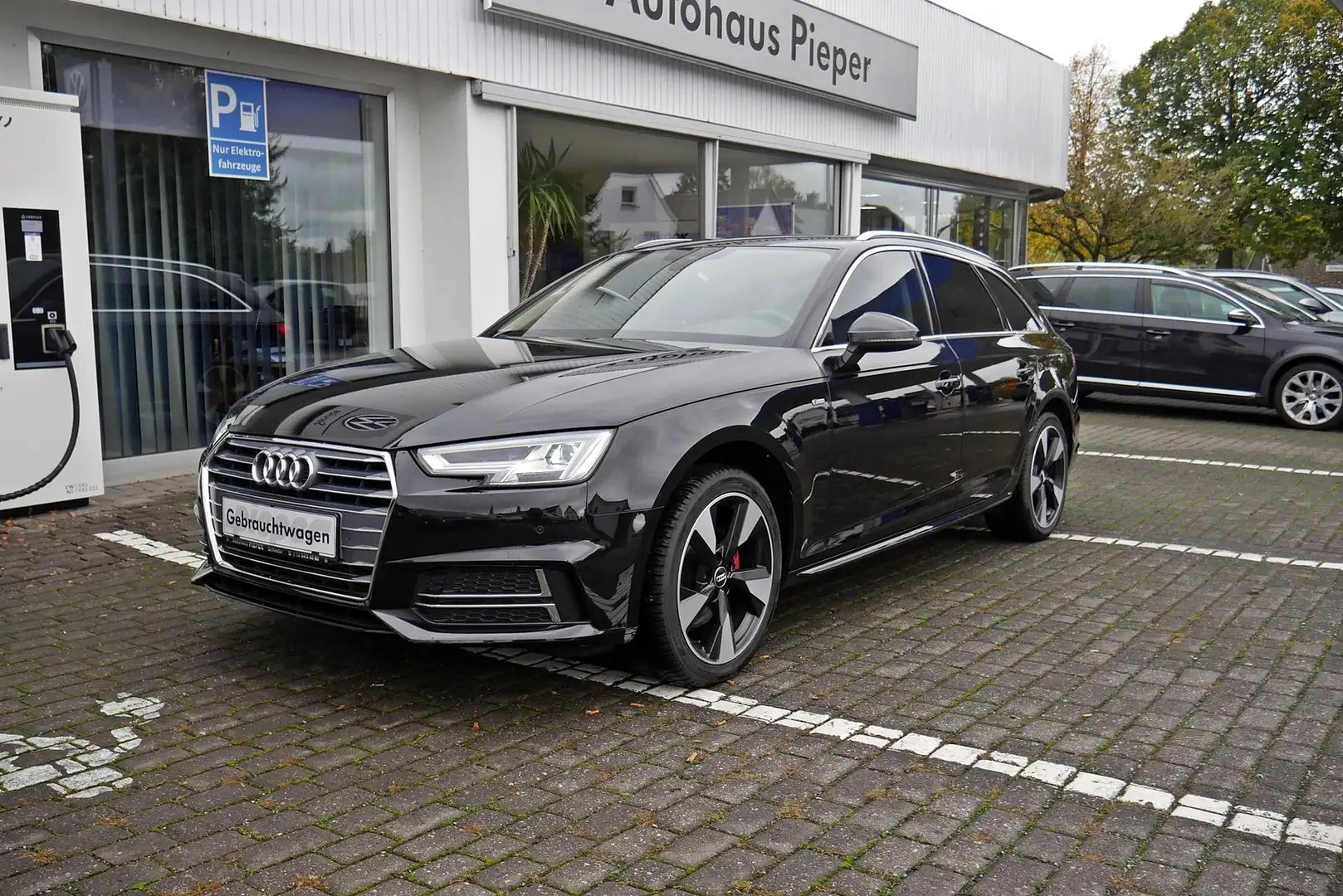 Audi A4 Avant 2.0 TFSI S-Line Ultra Sonder-Leder LED Na... Noir - 2