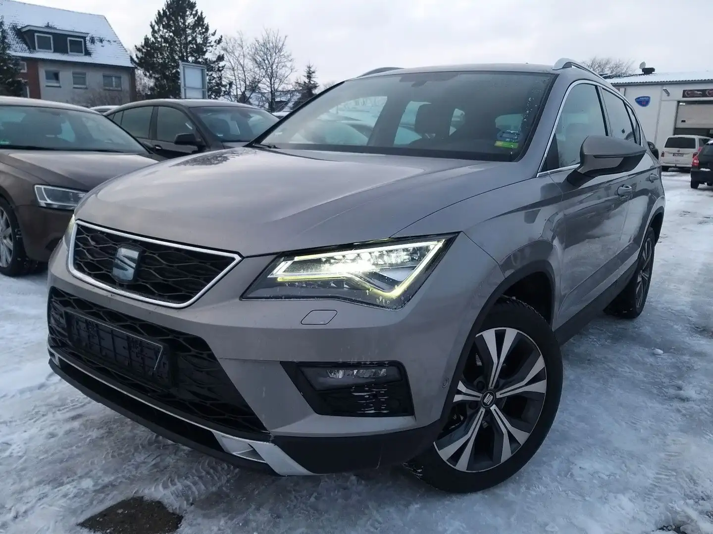 SEAT Ateca Xcellence 4Drive*Allcantara*SHZ*Navi*Kamer Beige - 1