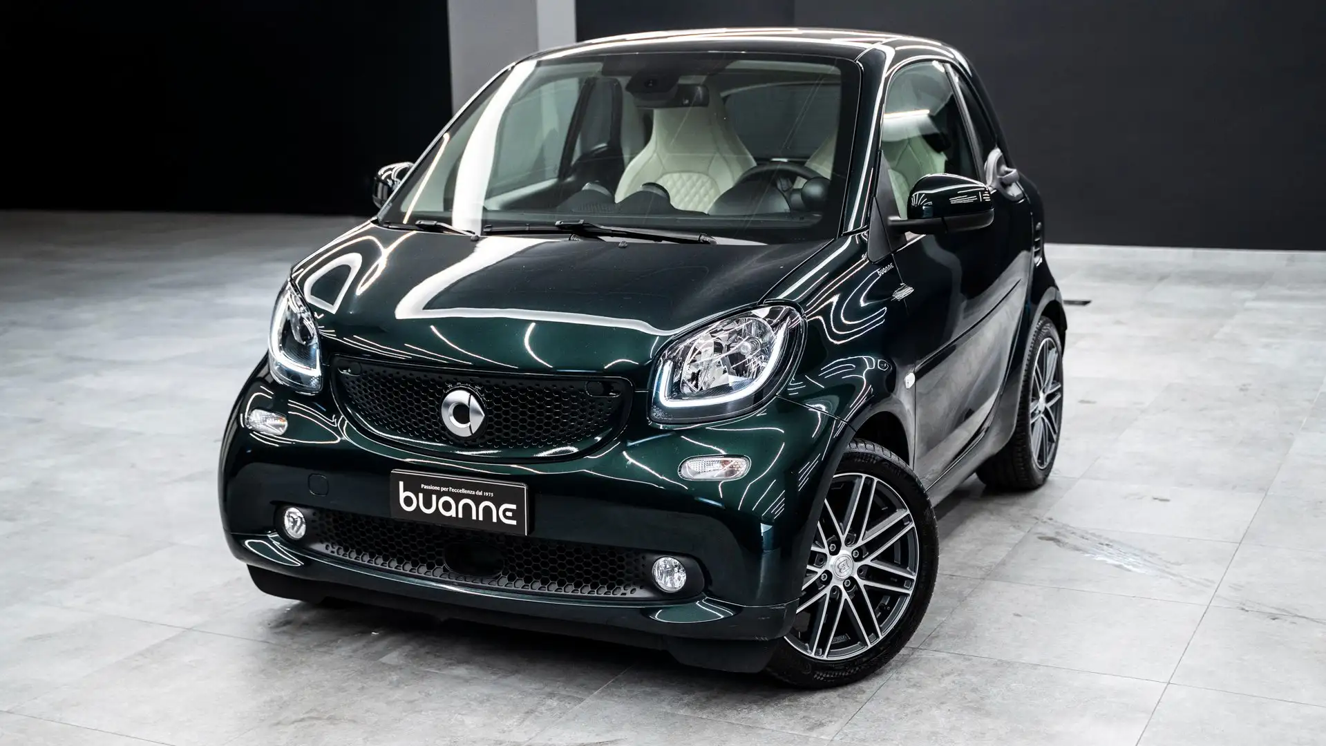smart forTwo 0.9 British Green 90cv Twinamic Italiana 14.033Km Verde - 1