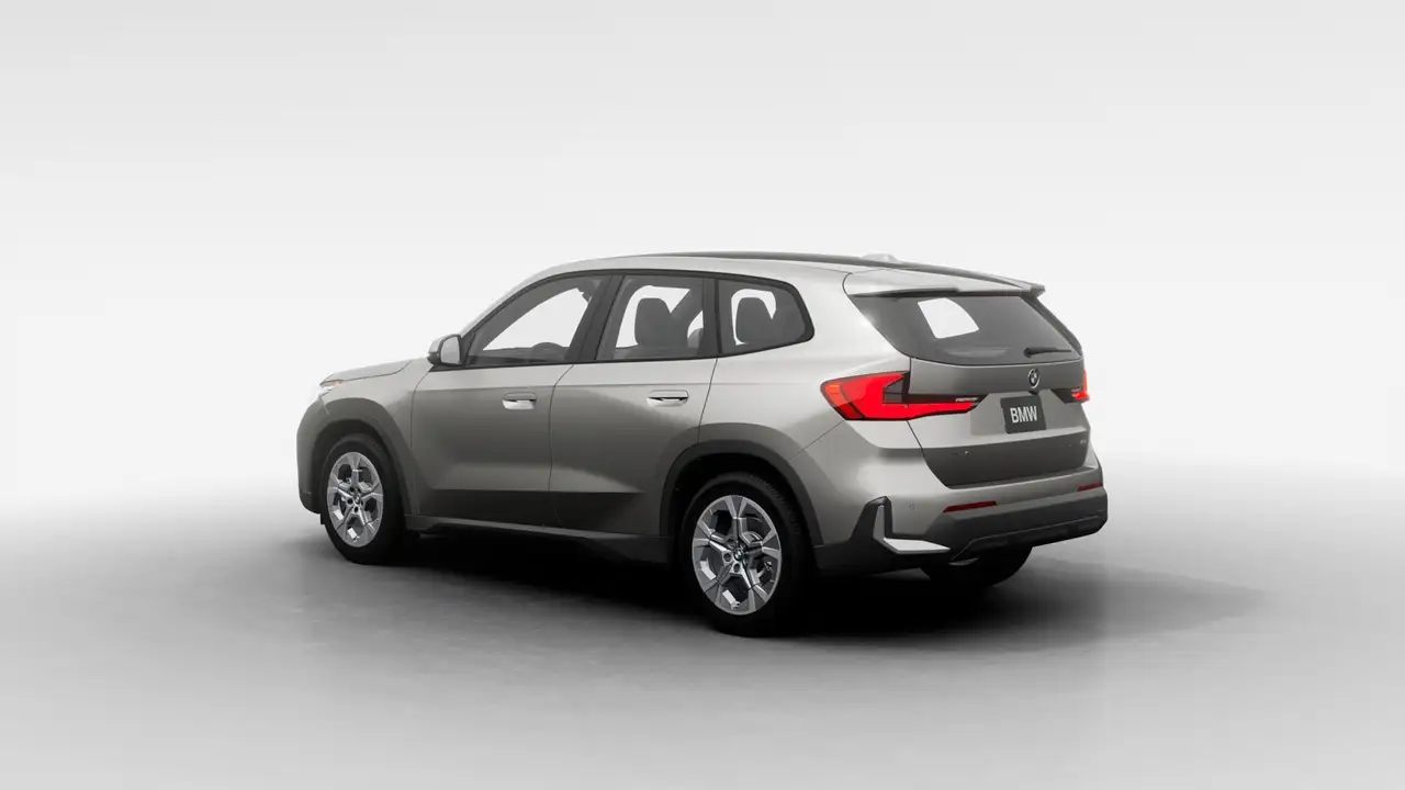 BMW X1 снимка BMW X1